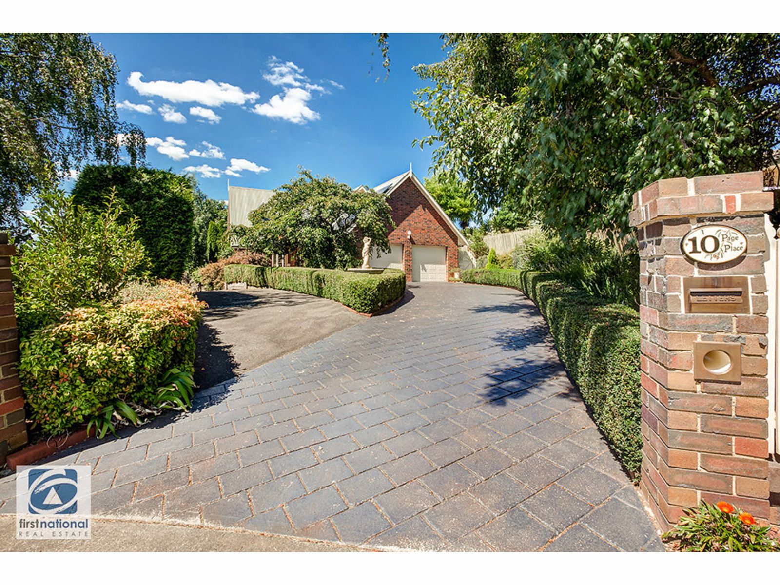 10 Page Place, Warragul, VIC 3820, Warragul - Thumbnail 2