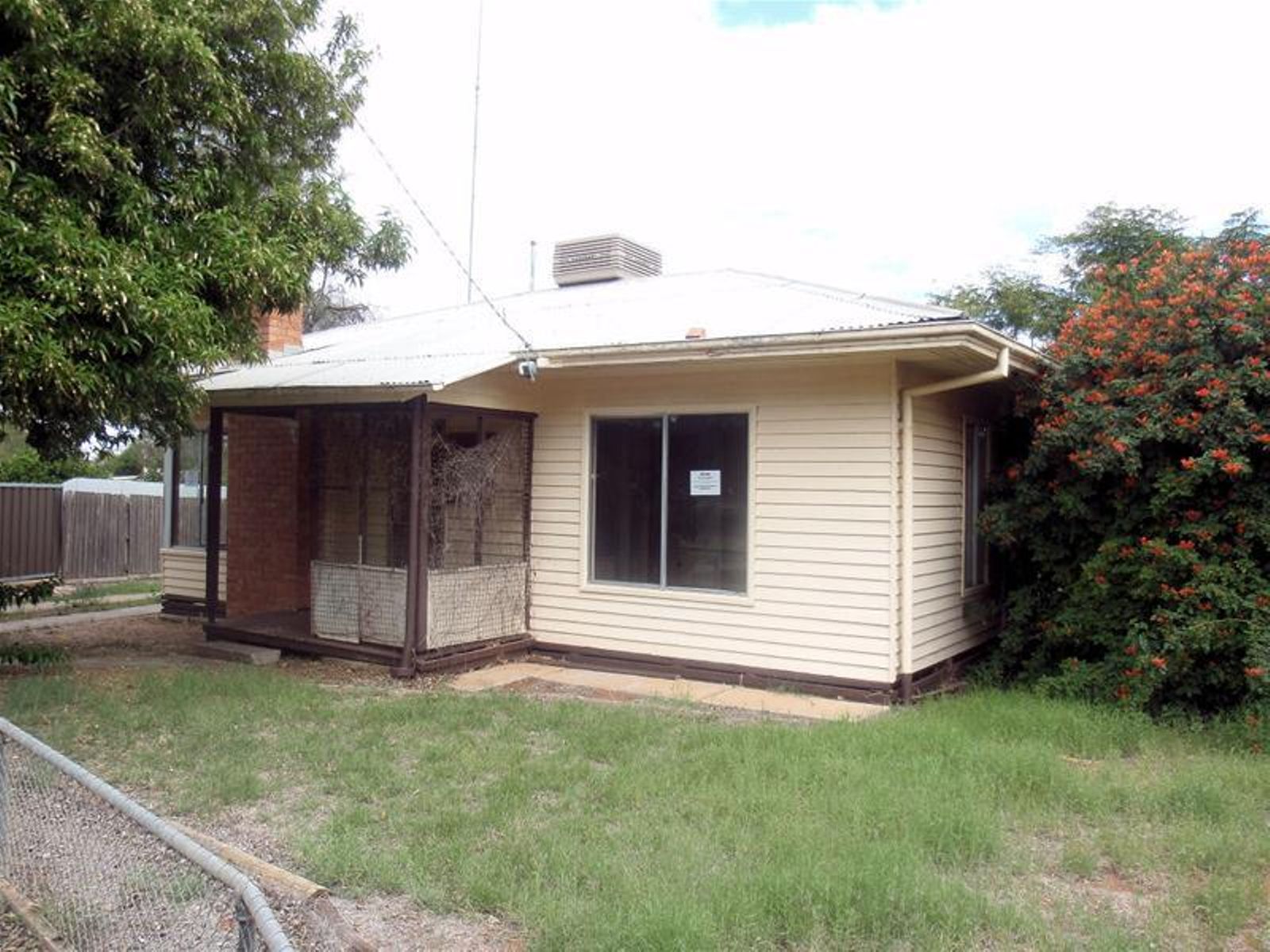 5 Westcliffs Crescent, Red Cliffs - Image 1