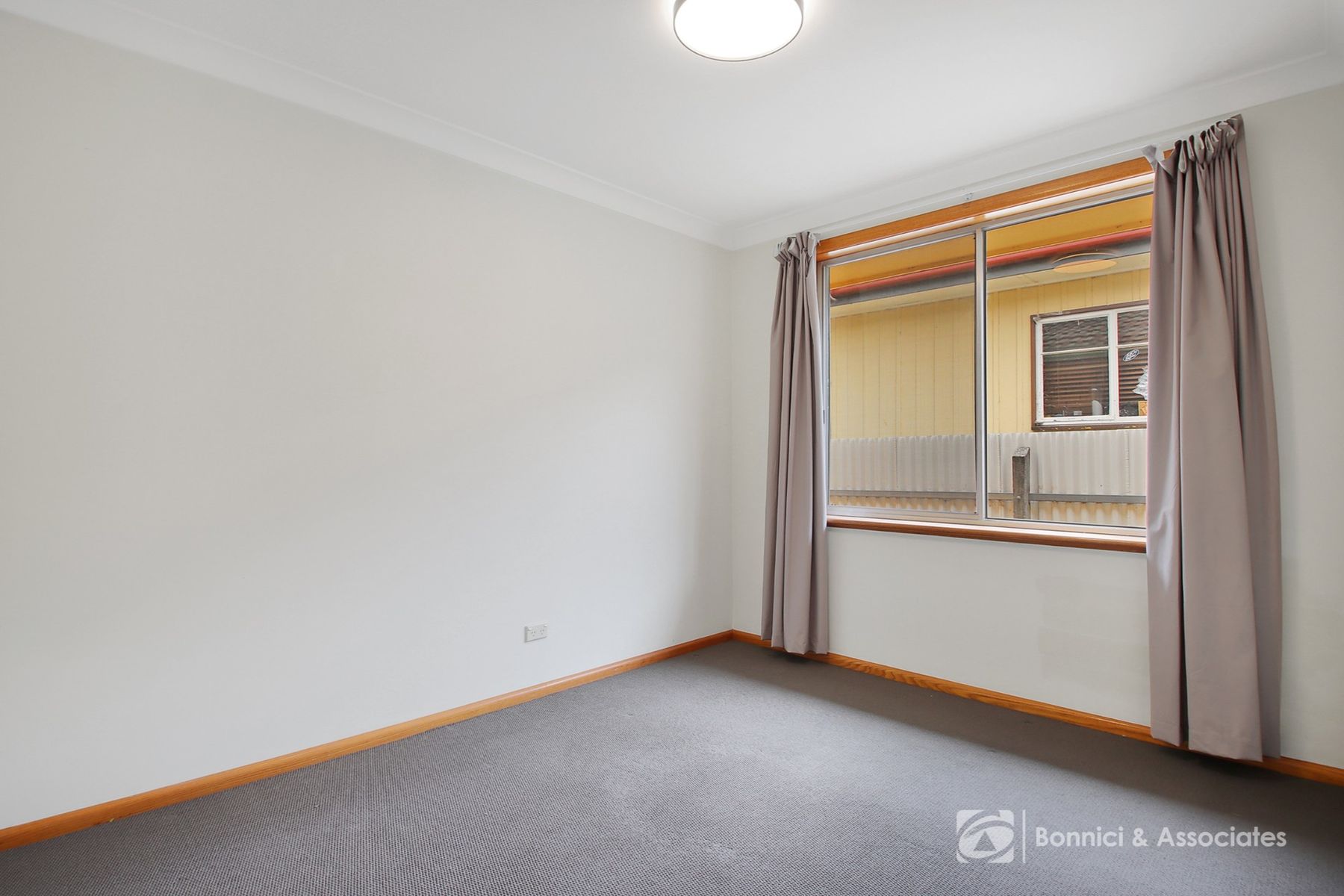 484 McKenzie Street, Lavington NSW 2641, Lavington - Thumbnail 7
