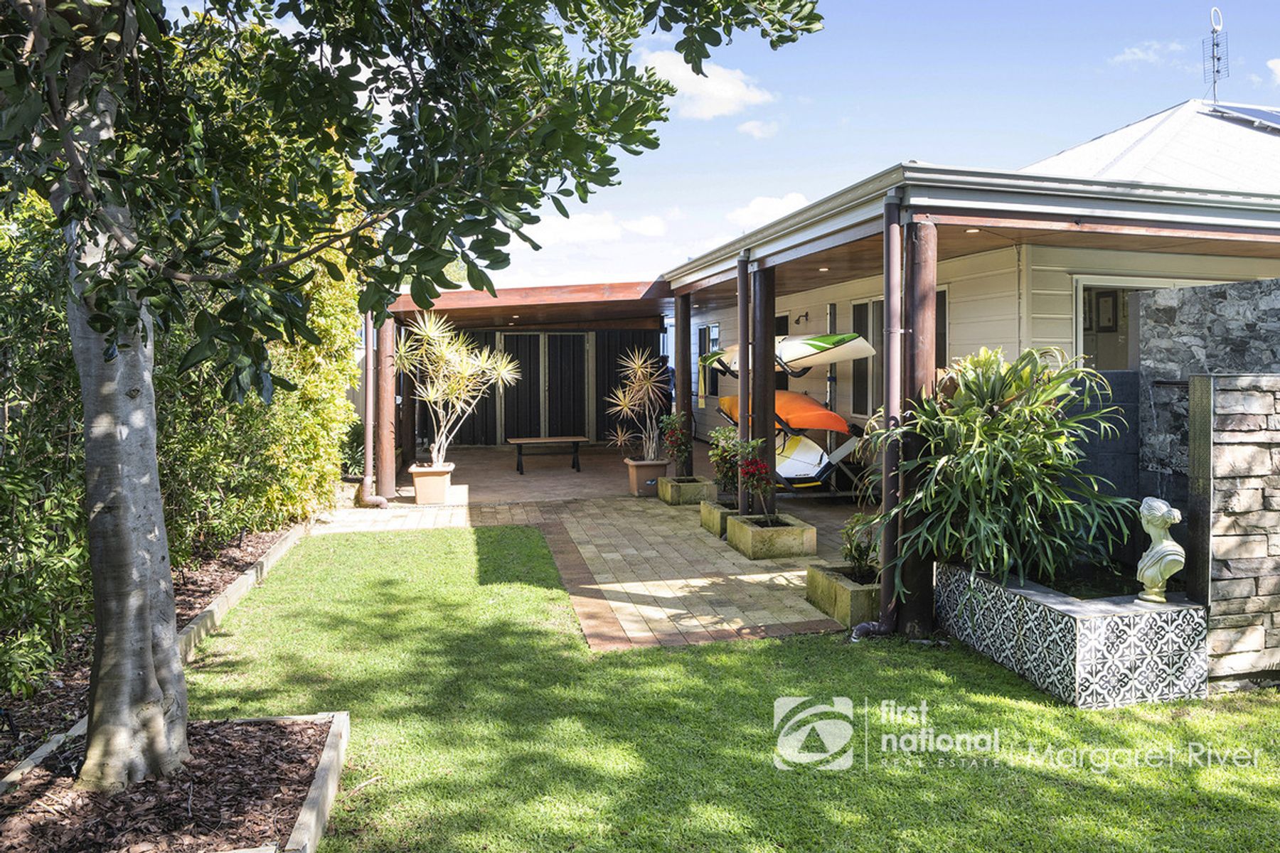 32 Hudsbeth Way, Margaret River, WA 6285, Margaret River - Thumbnail 6