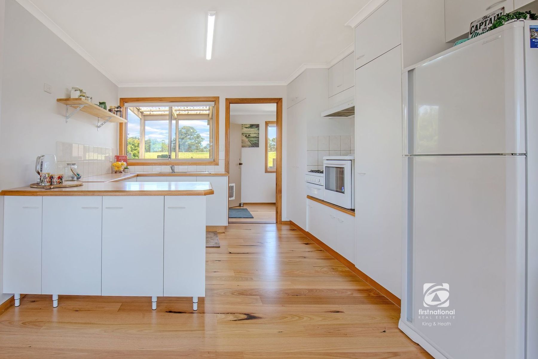 1068 Paynesville Road, Eagle Point VIC 3878, Eagle Point - Thumbnail 5