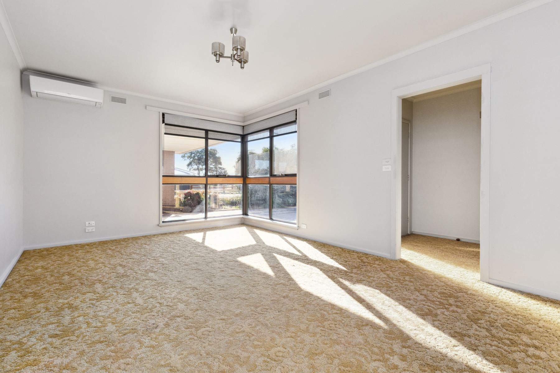 223 Burgoyne Street, Huntly VIC 3551, Huntly - Thumbnail 2
