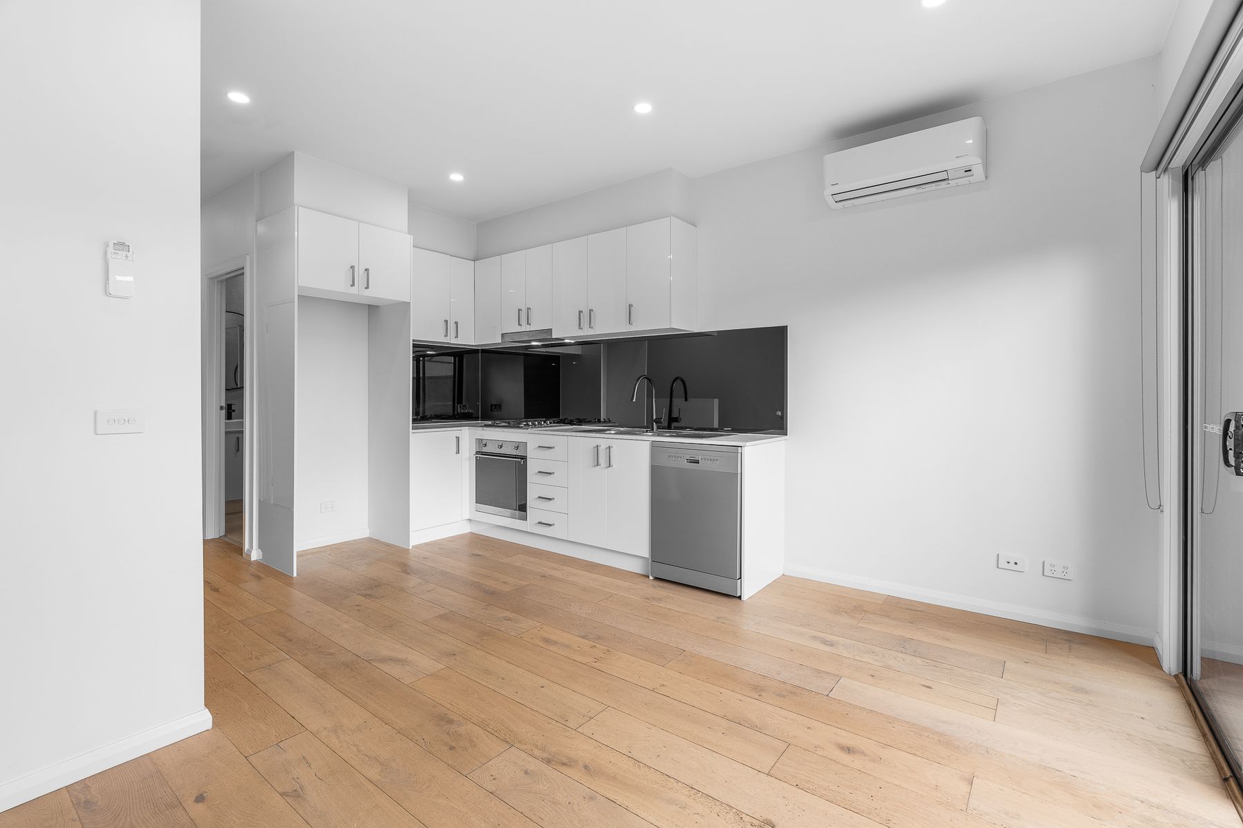 2/17 Bent Street, Bentleigh, VIC 3204, Bentleigh - Thumbnail 6