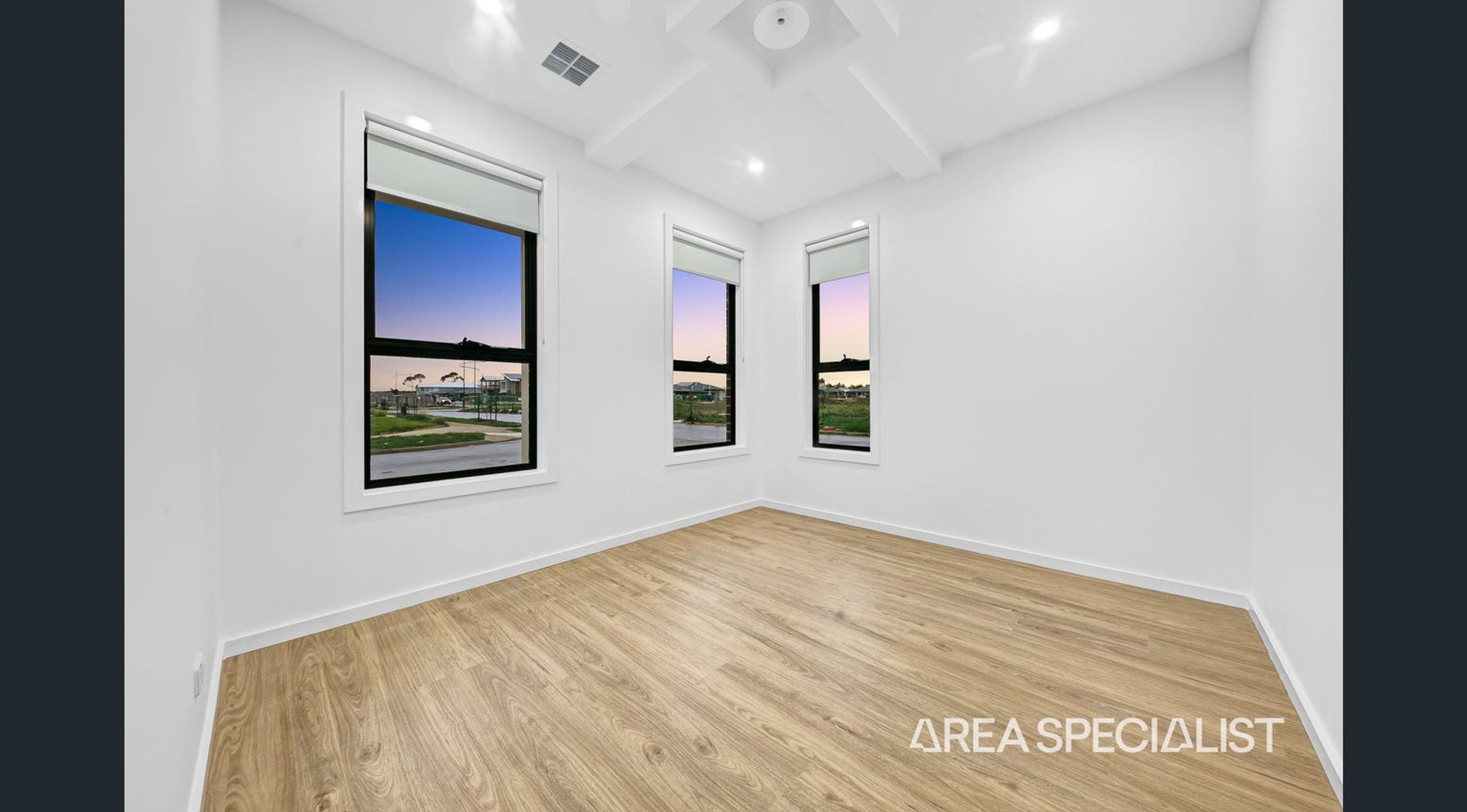 1 Distaff Way, Rockbank, VIC 3335, Rockbank - Thumbnail 6
