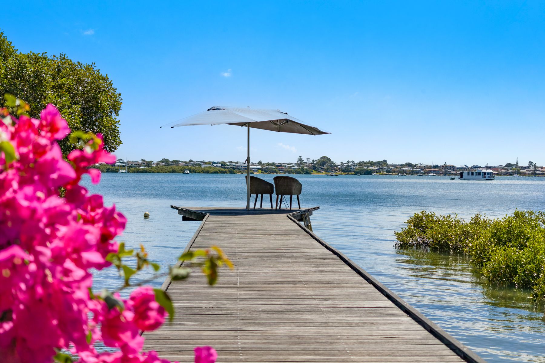9 White Street, Victoria Point - Image 1