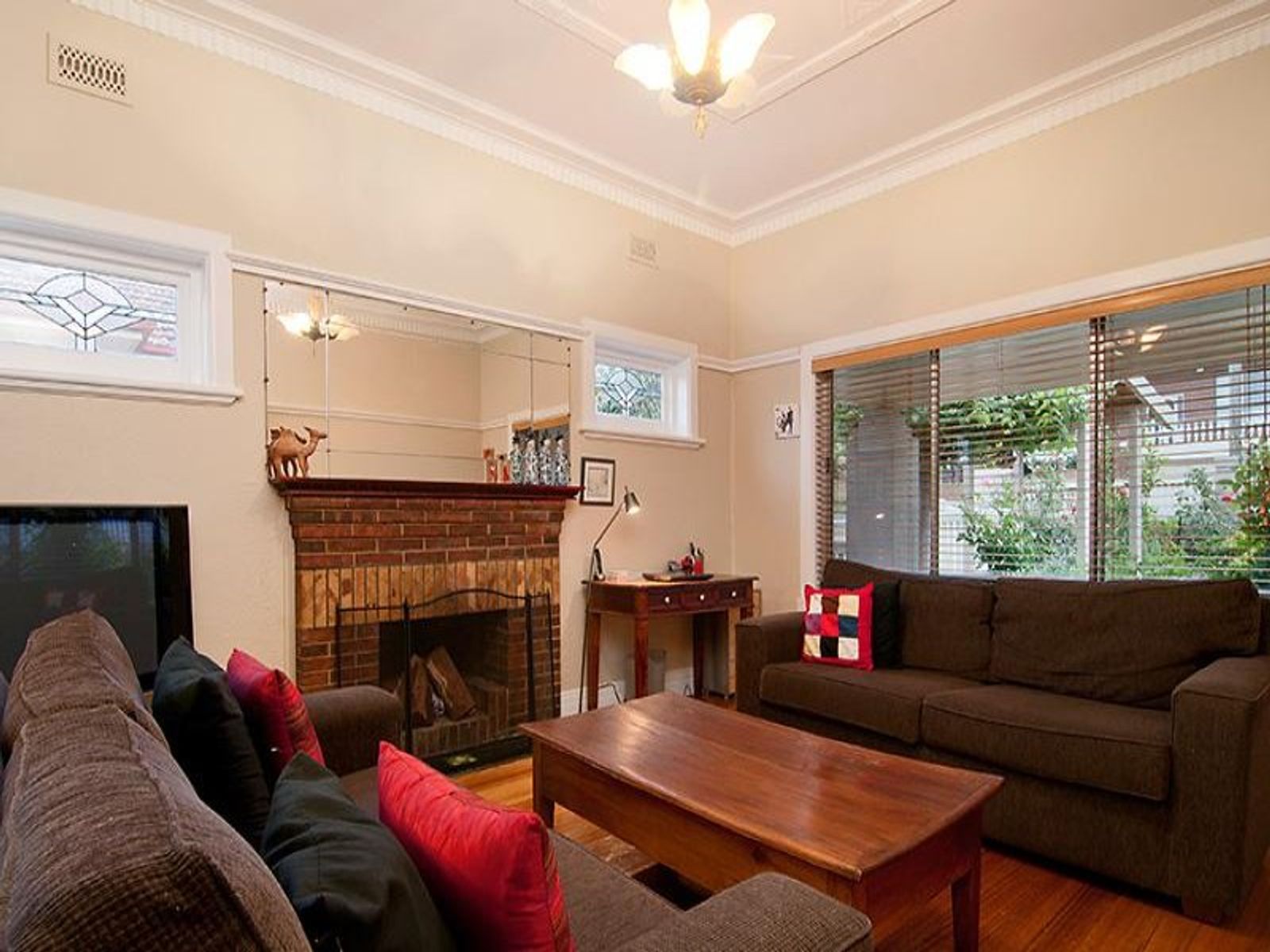 22 Myrnong Crescent, Ascot Vale - Thumbnail 8