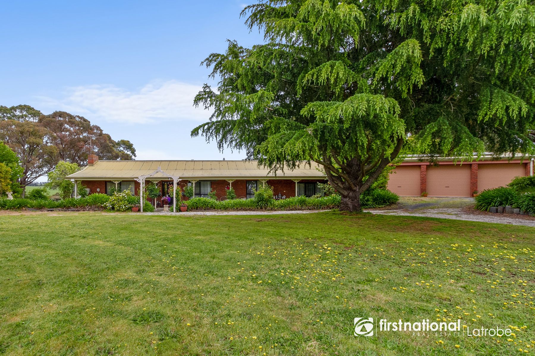 40 Black Duck Drive, Hazelwood North VIC 3840