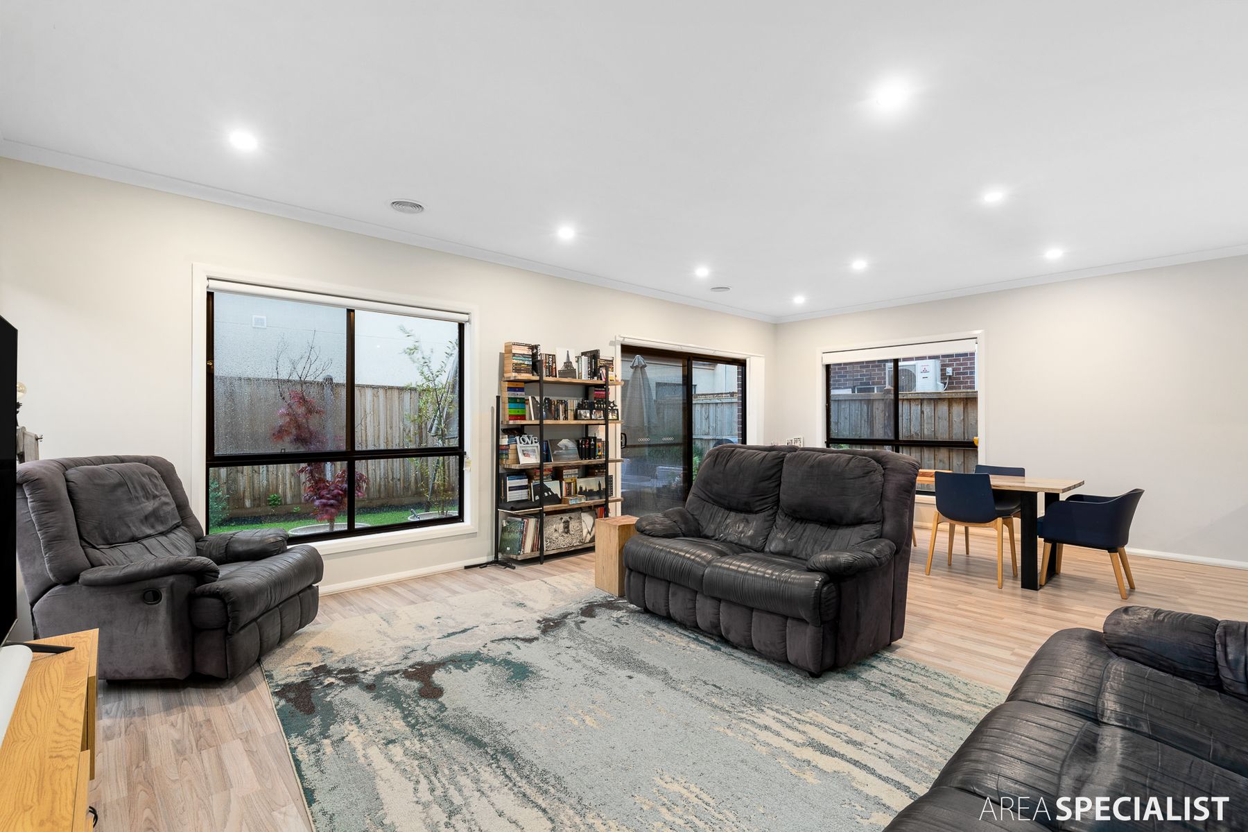 13 Independence Avenue, Point Cook, VIC 3030, Point Cook - Thumbnail 6