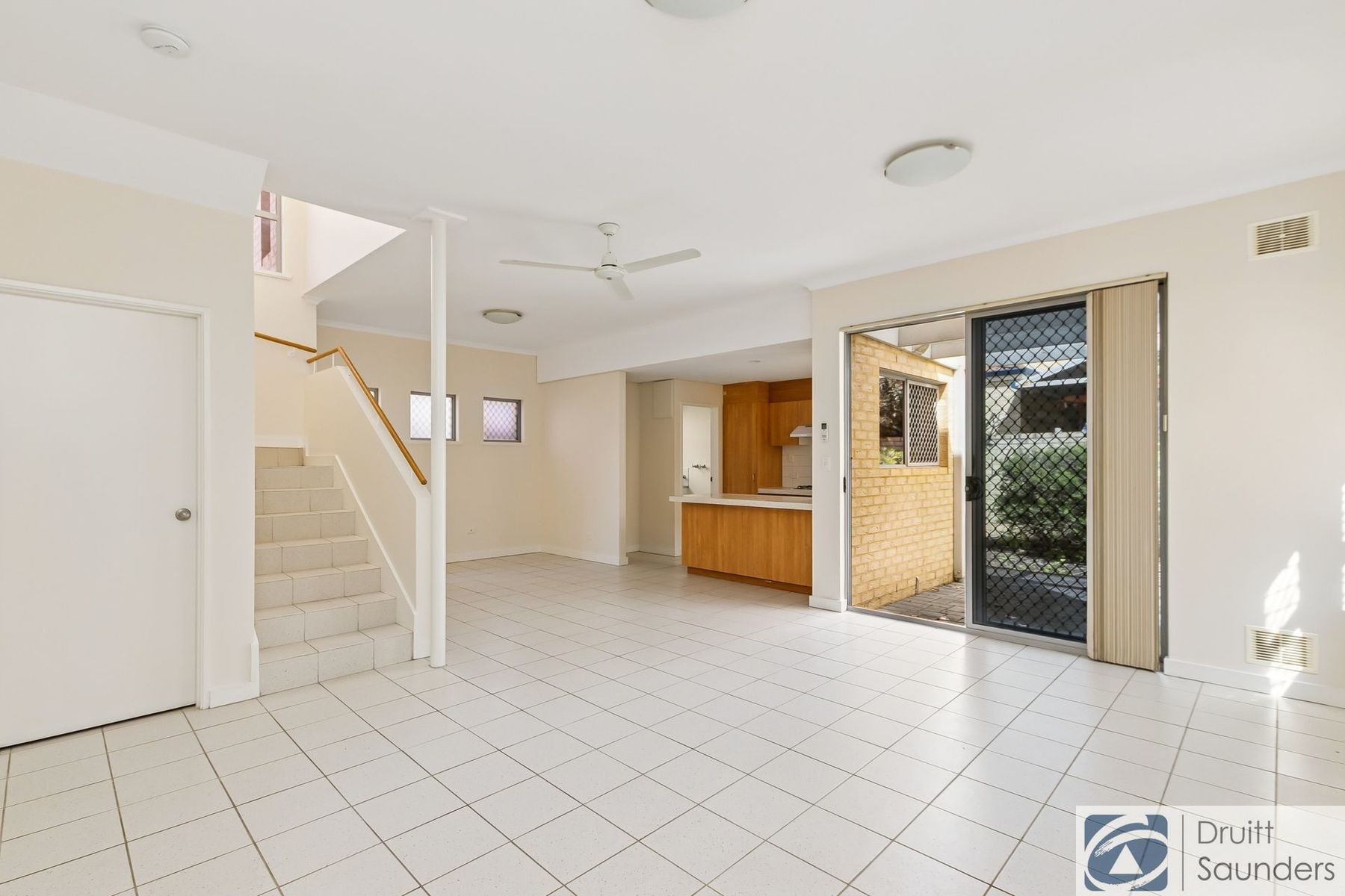 17 Decima Street, Innaloo WA 6018, Innaloo - Thumbnail 2