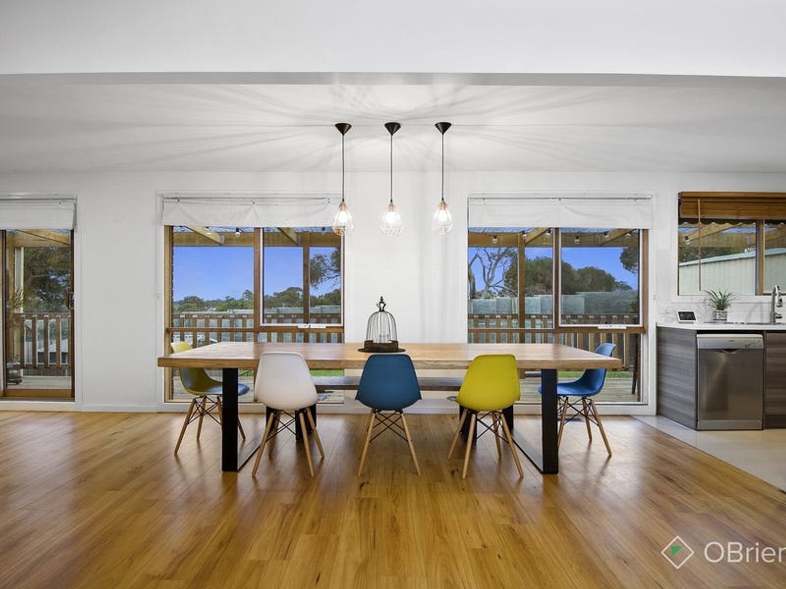 69 Aldridge Street, Endeavour Hills, VIC 3802, Endeavour Hills - Thumbnail 2