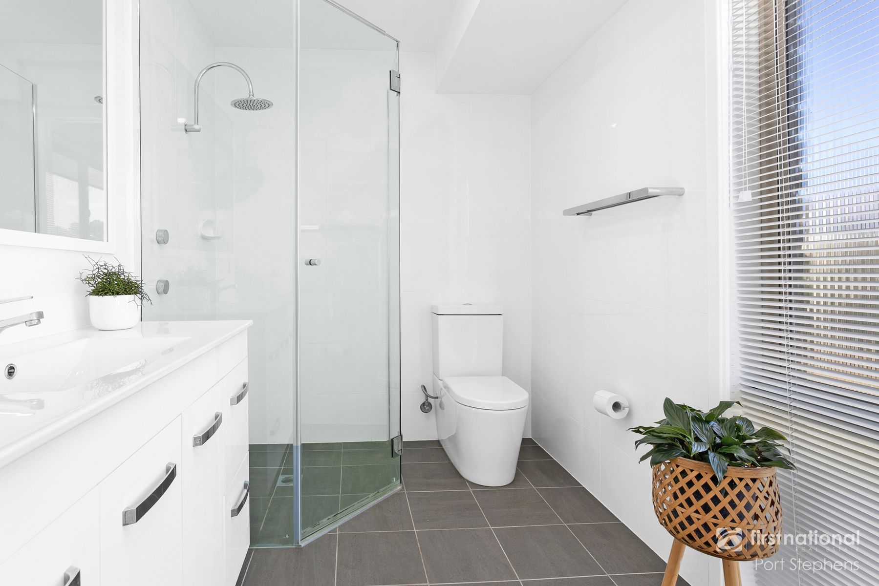 5 Seabreeze Close, Anna Bay, NSW 2316
