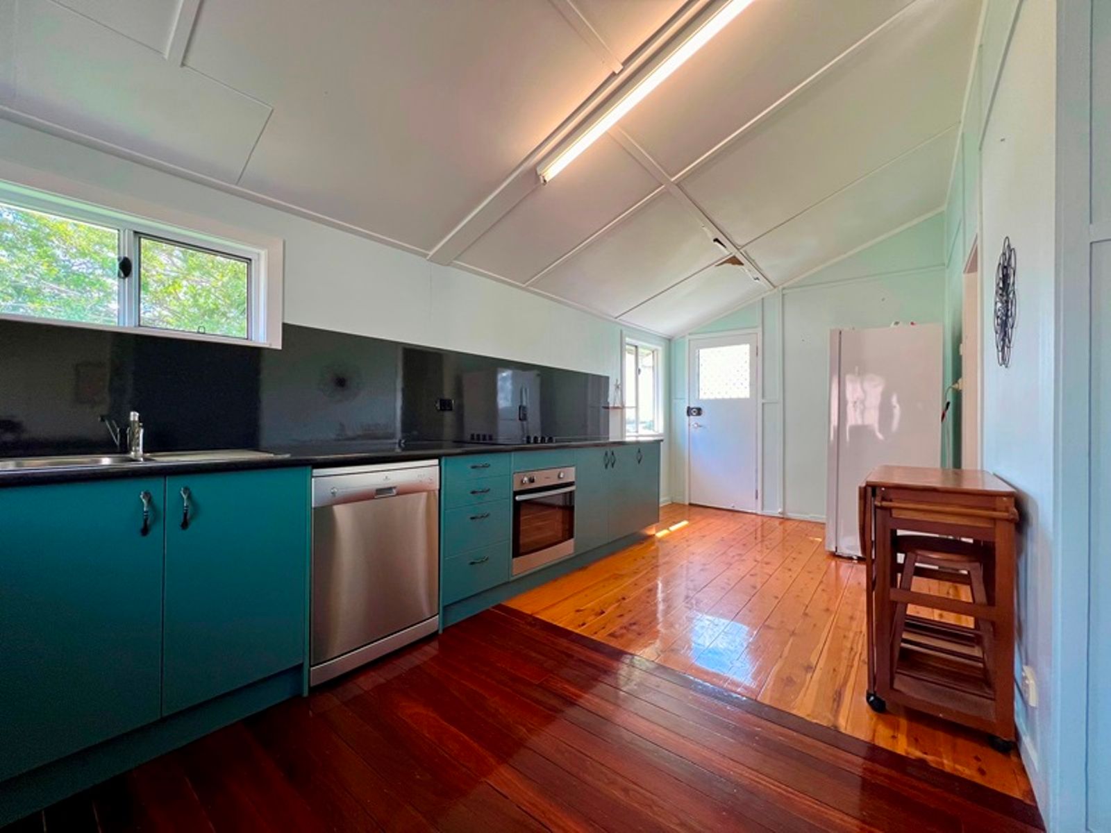17 Royd Street, Wandoan QLD 4419, Wandoan - Thumbnail 6