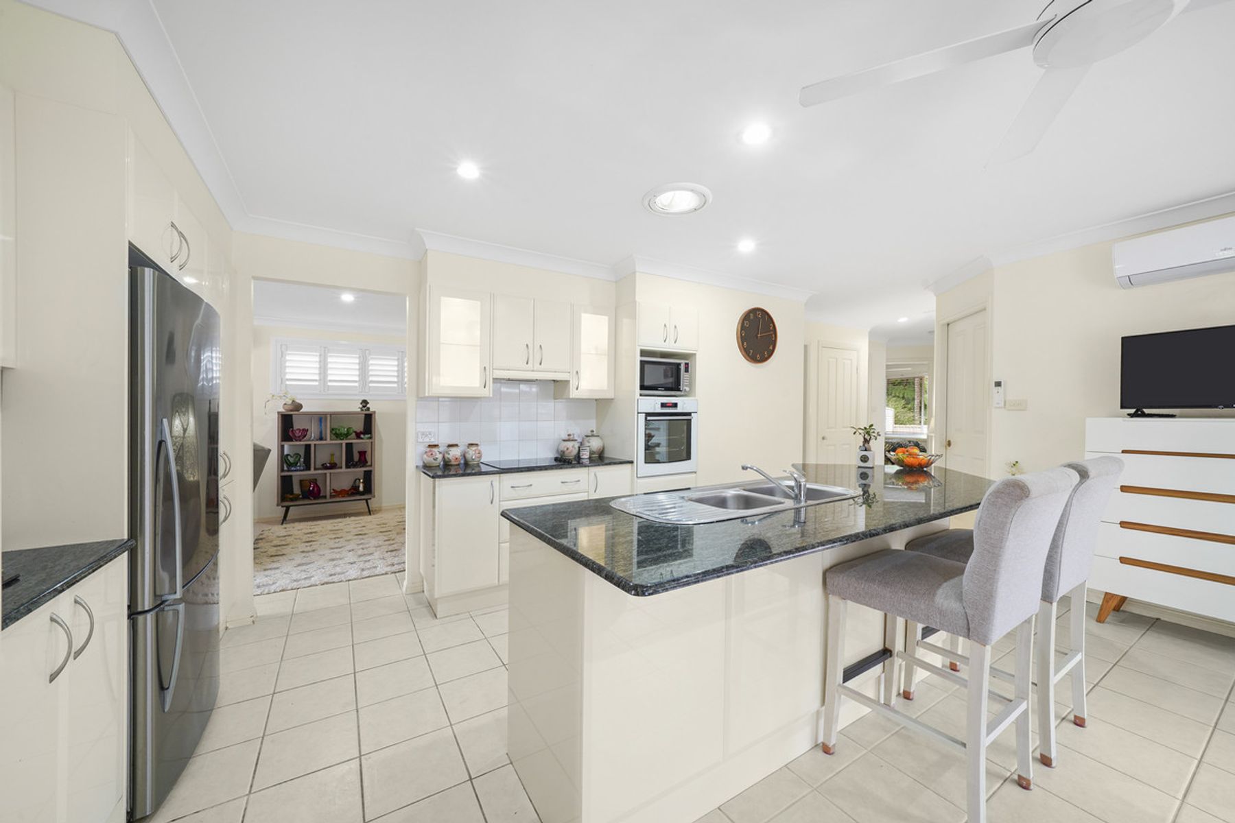 5/23 Lake Road, Port Macquarie - Image 1