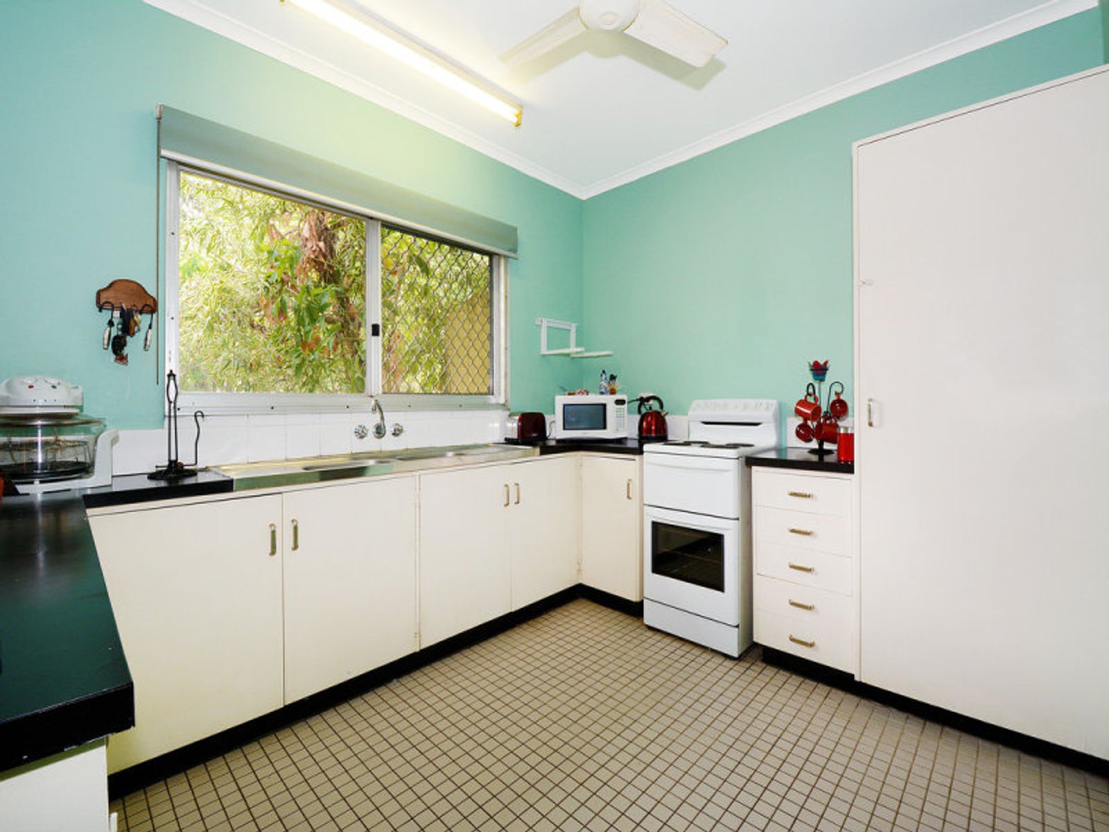 6 Renner Court, Malak, NT 0812, Malak - Thumbnail 2
