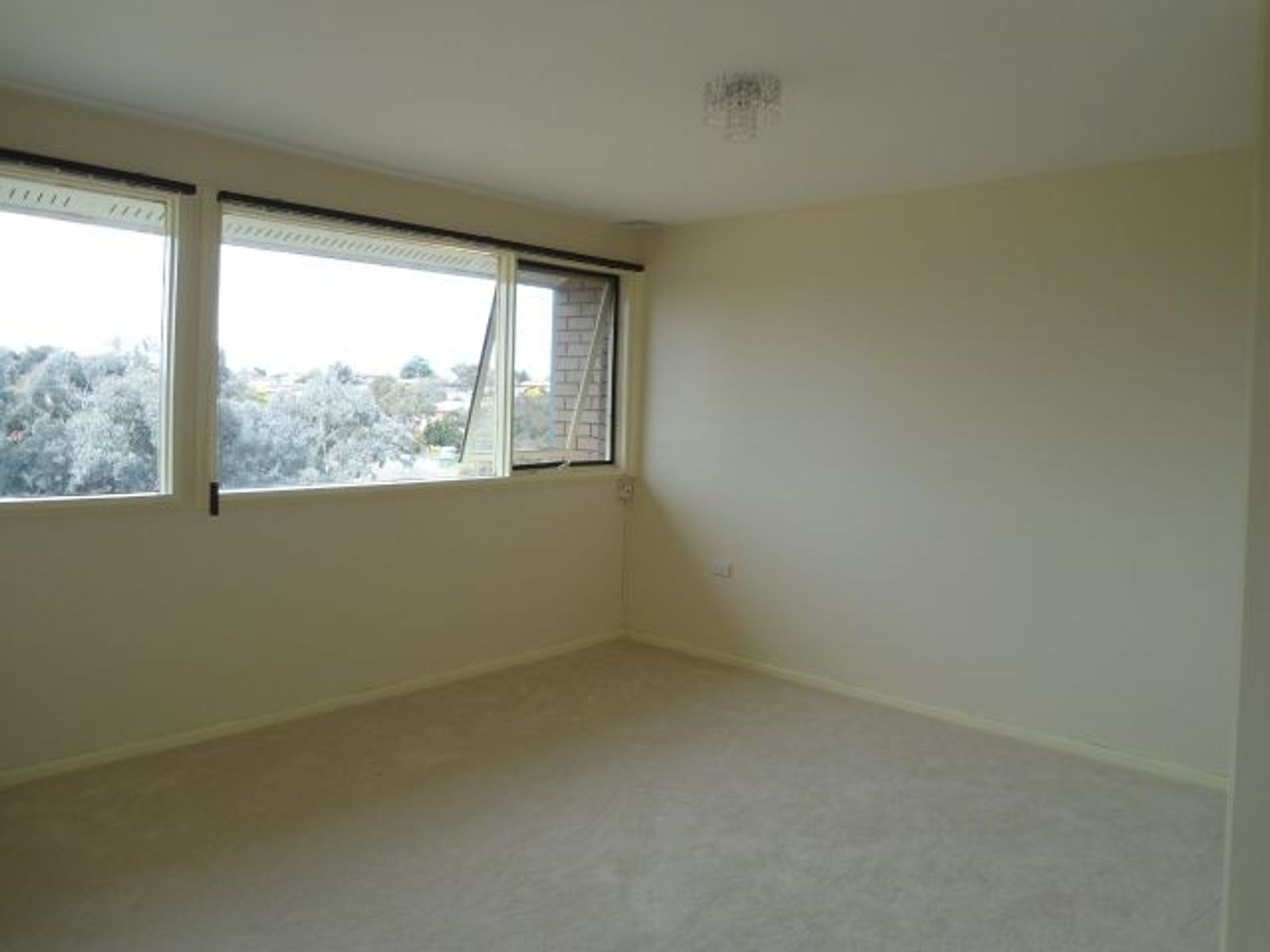 22 Middlemiss Place, Bathurst NSW 2795, Bathurst - Thumbnail 6