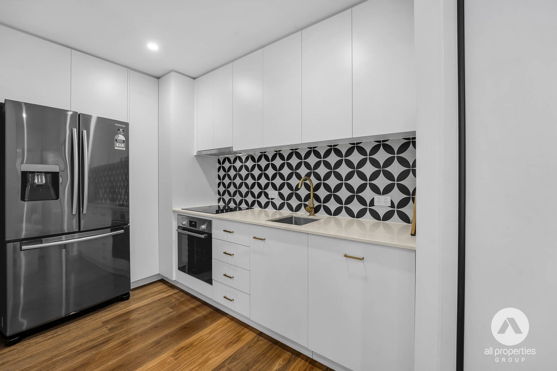 5/16 Troughton Road, Sunnybank QLD 4109, Coopers Plains - Thumbnail 2