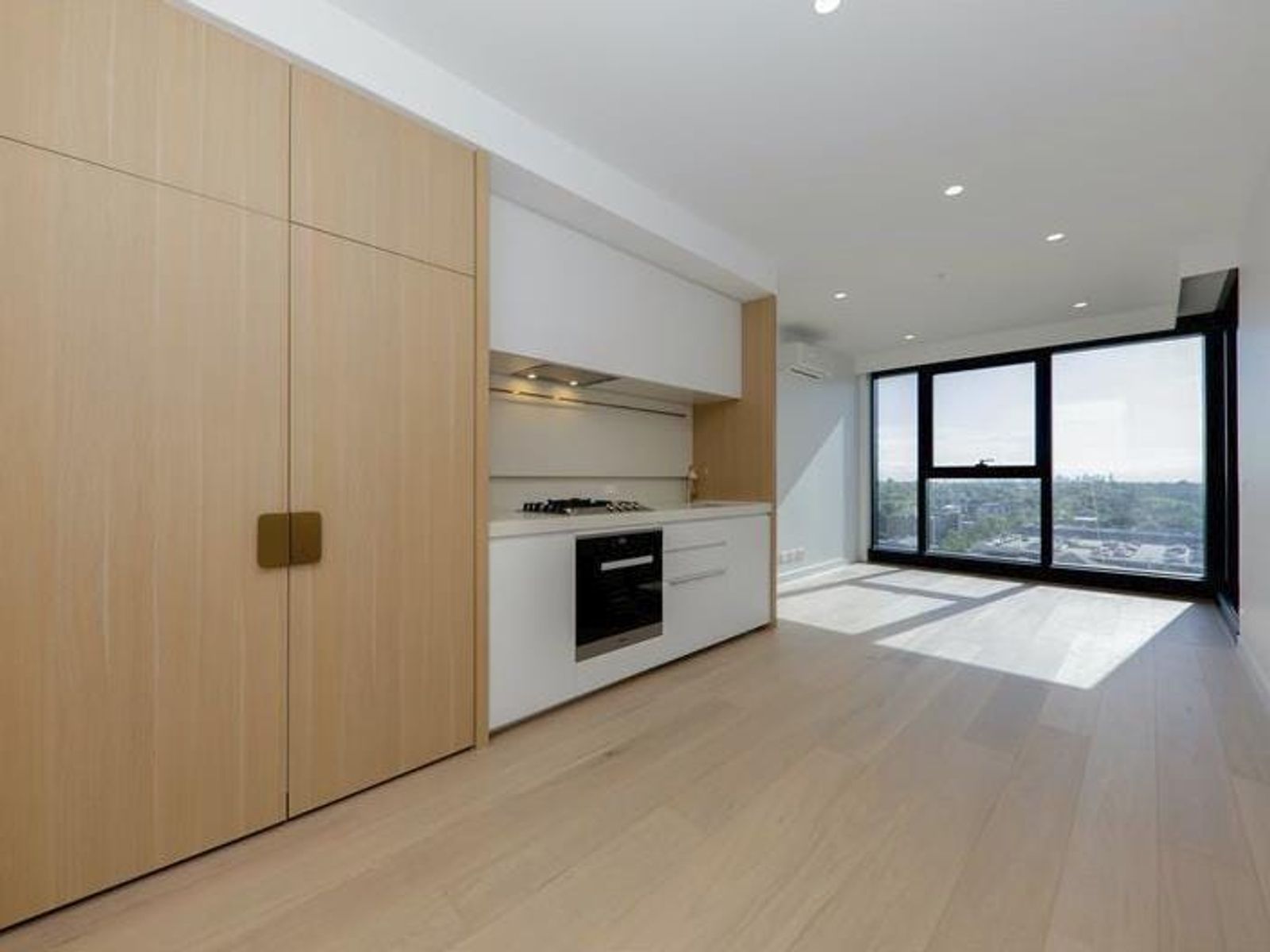 806/545 Station St, Box Hill VIC 3128, Box Hill - Thumbnail 3