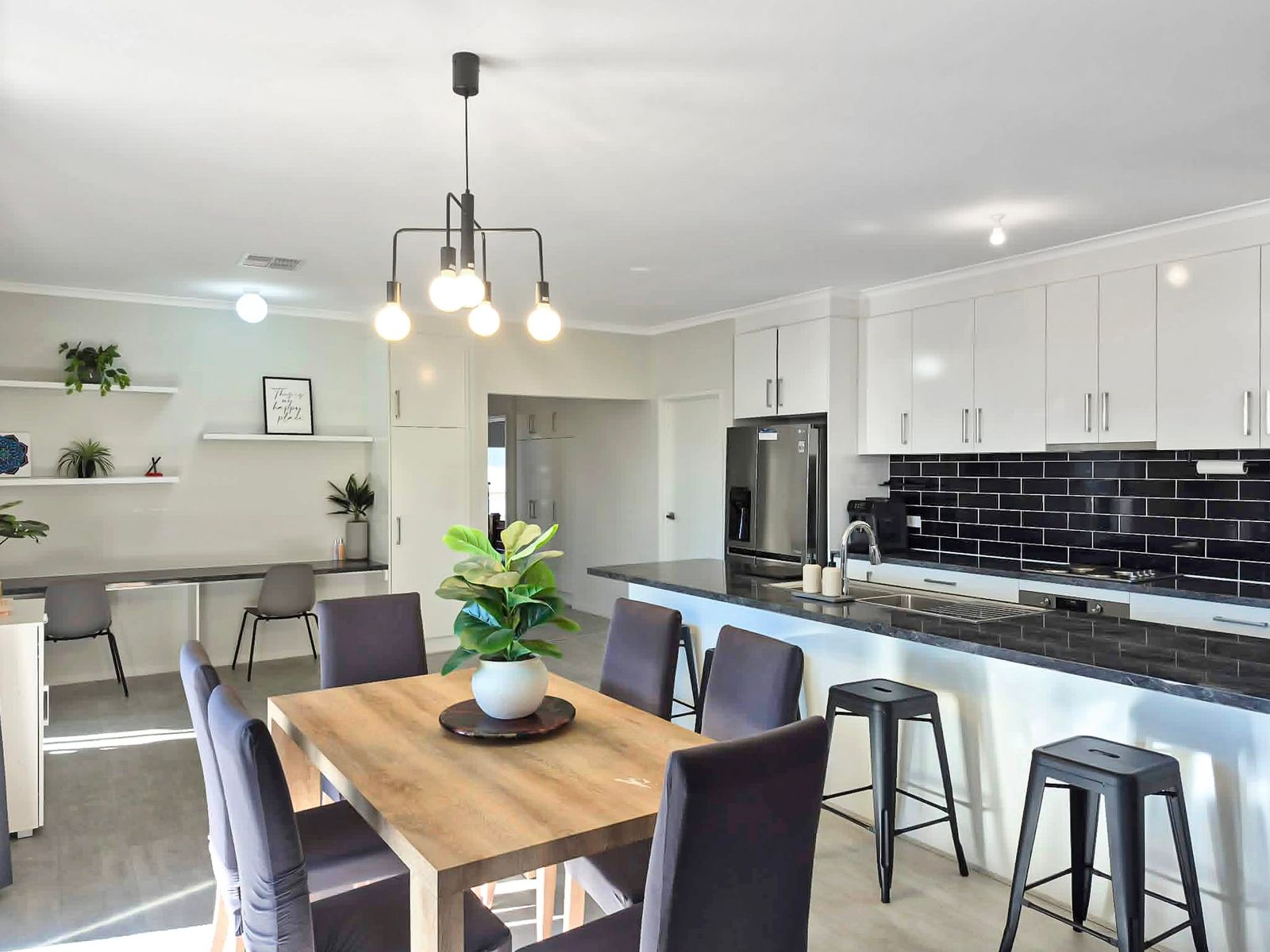 24 Waratah Avenue, Murray Bridge SA 5253, Murray Bridge - Thumbnail 5