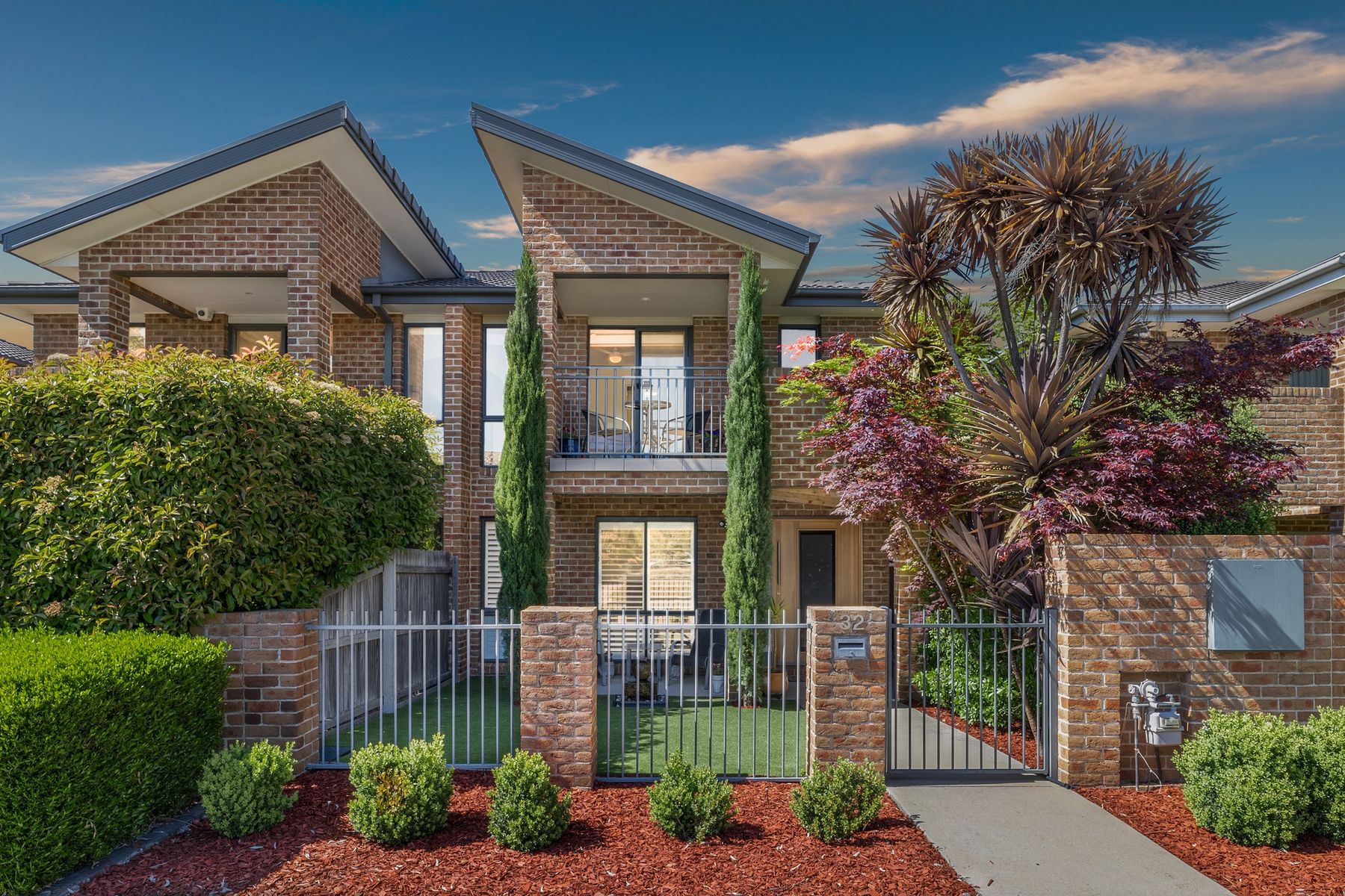 32 Cedar Street, Harrison - Thumbnail 2