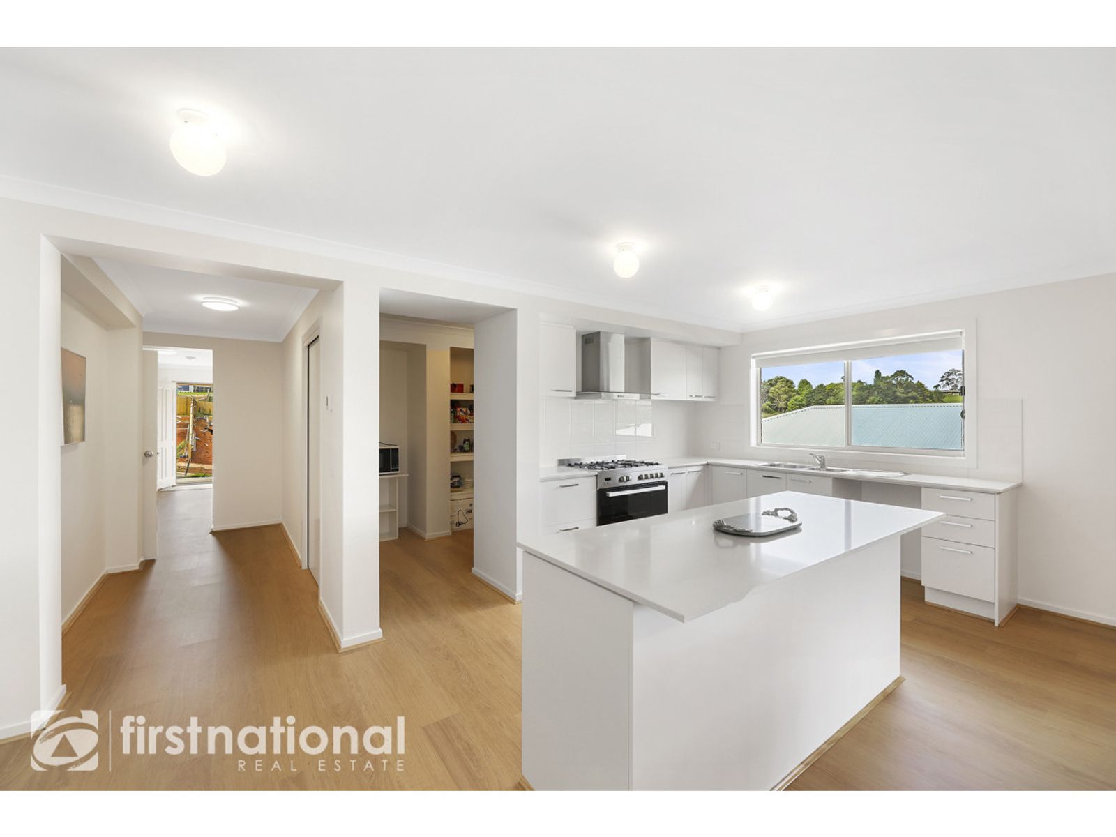 13 Jacaranda Crt, Warragul, VIC 3820, Warragul - Thumbnail 5