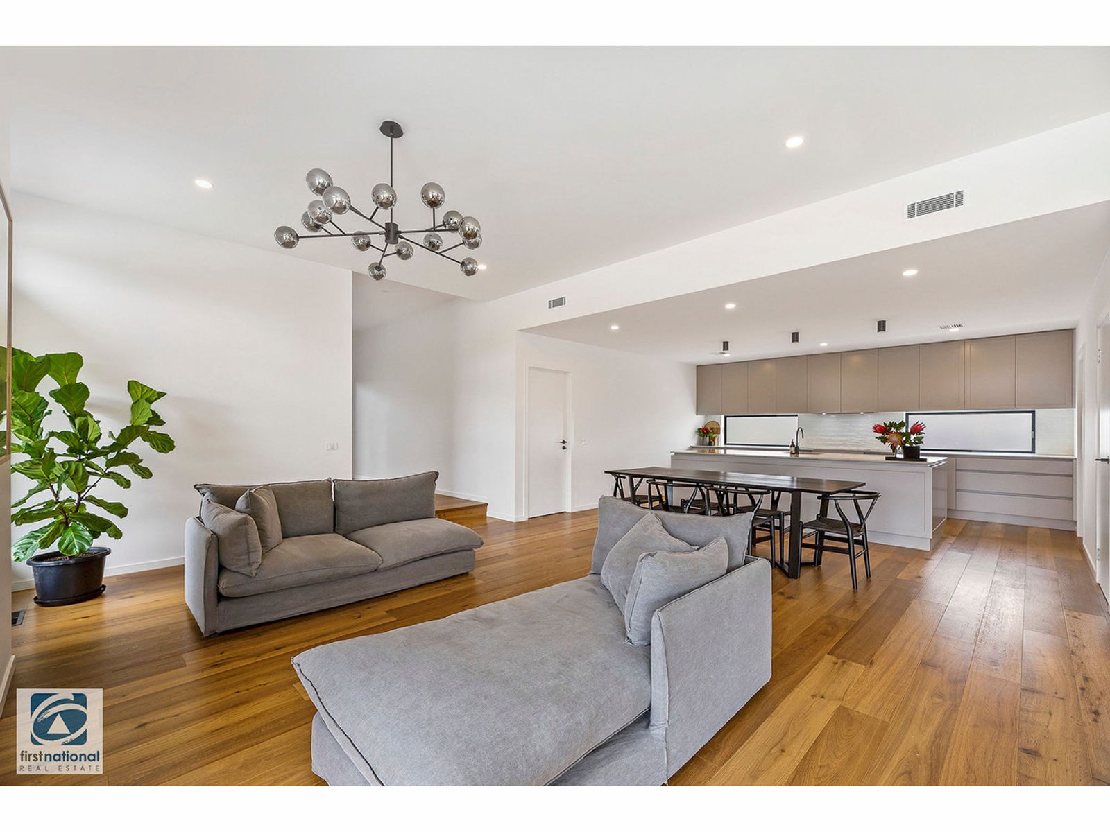 44 Myrtle Crescent, Warragul, VIC 3820, Warragul - Thumbnail 5