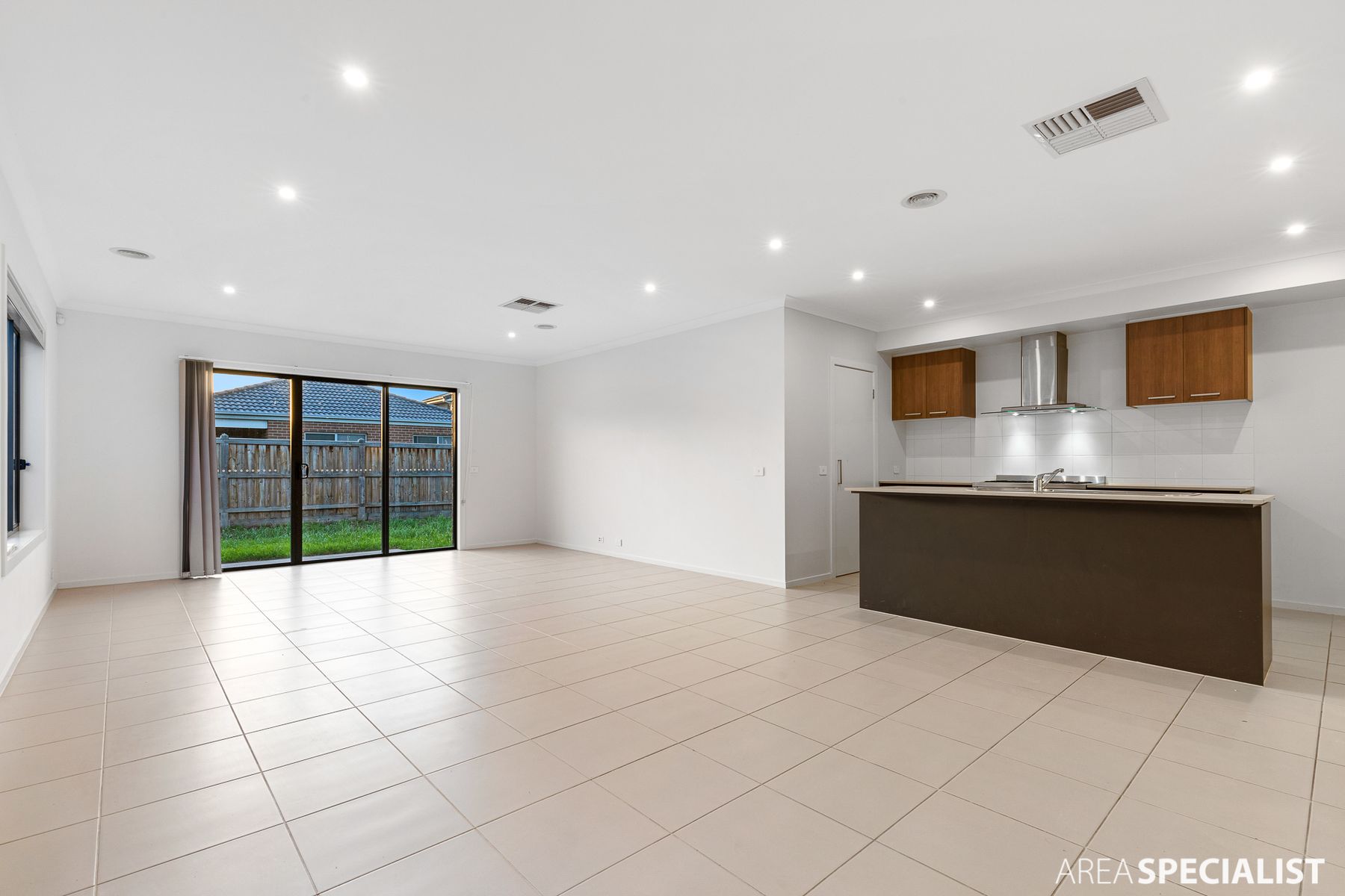 29 Selleck Drive, Point Cook, VIC 3030, Point Cook - Thumbnail 8