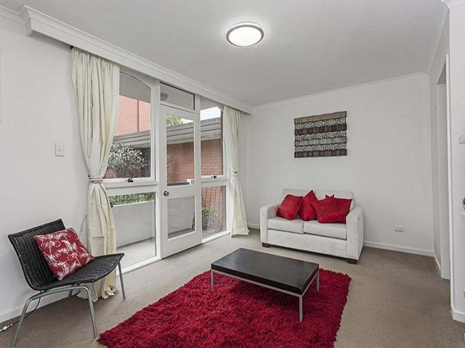 8/18 Taylor Street, Moonee Ponds - Thumbnail 4