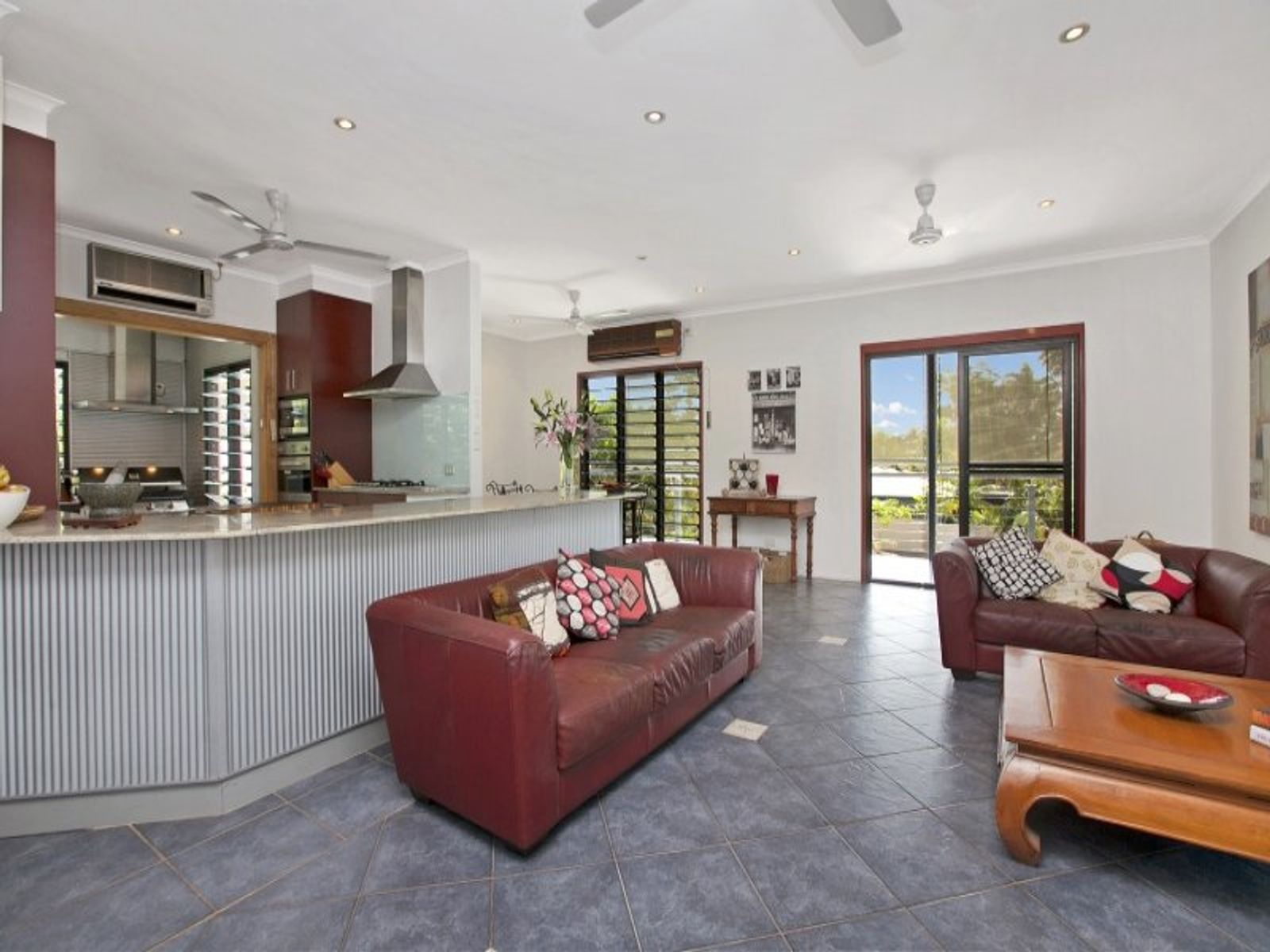 35 Kapalga Street, Tiwi NT 0810, Tiwi - Thumbnail 2