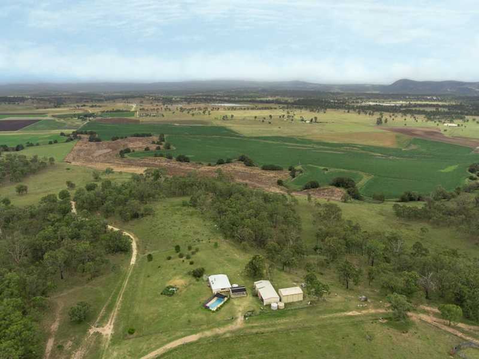 214 Watts Road, Loch Lomond, QLD 4370, Loch Lomond - Thumbnail 5