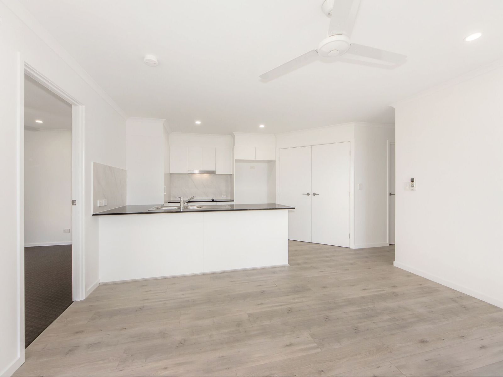 70 Wallace Street, Walloon QLD 4306, Walloon - Thumbnail 4