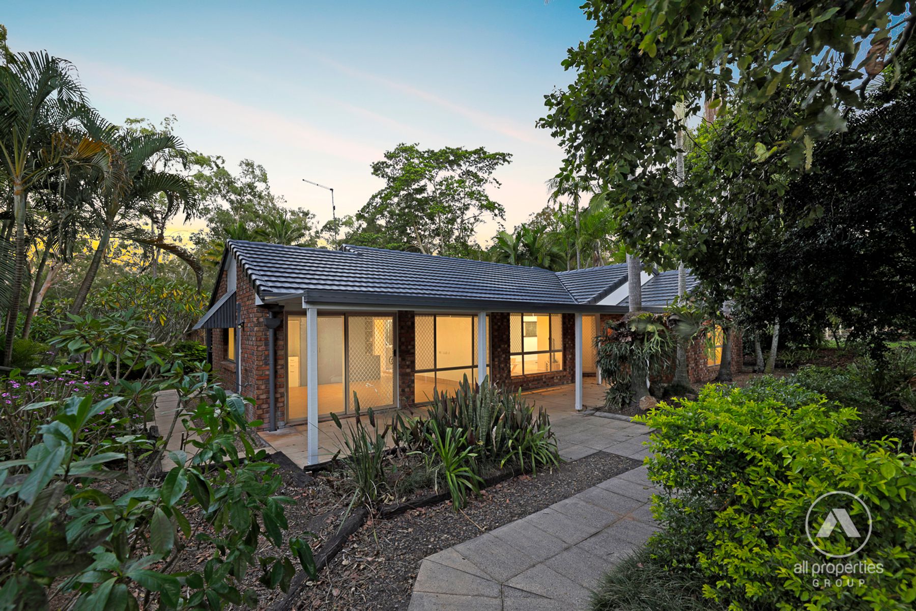 126-128 EILDON CLOSE, Munruben QLD 4125, Munruben - Image 1