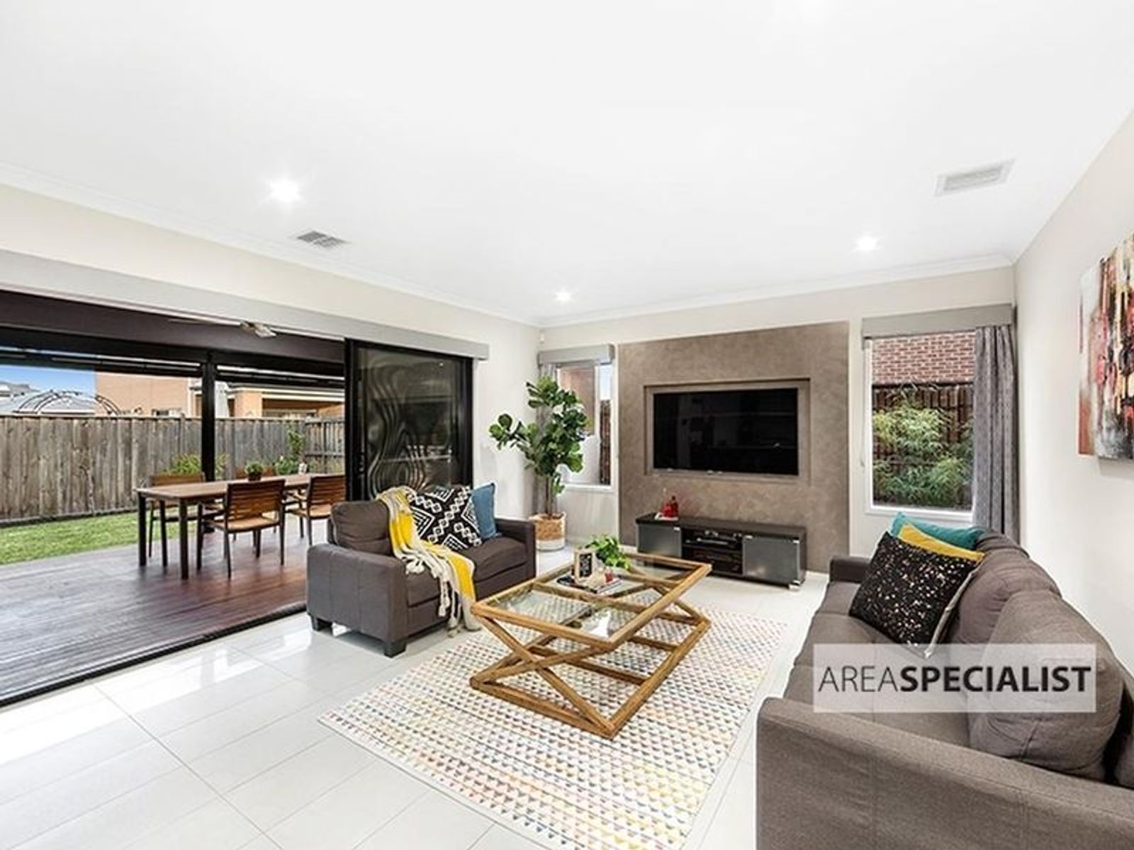 4 Newburgh Street, Keysborough, VIC 3173, Keysborough - Thumbnail 5