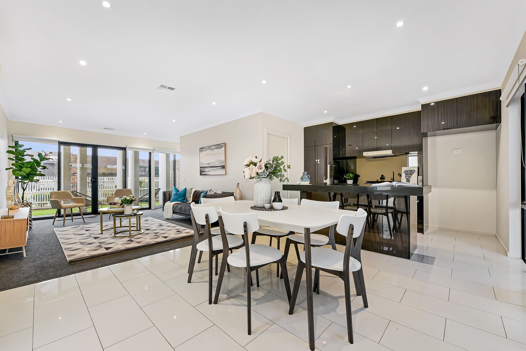 8 Amaryn Court, Springvale, Springvale - Thumbnail 3