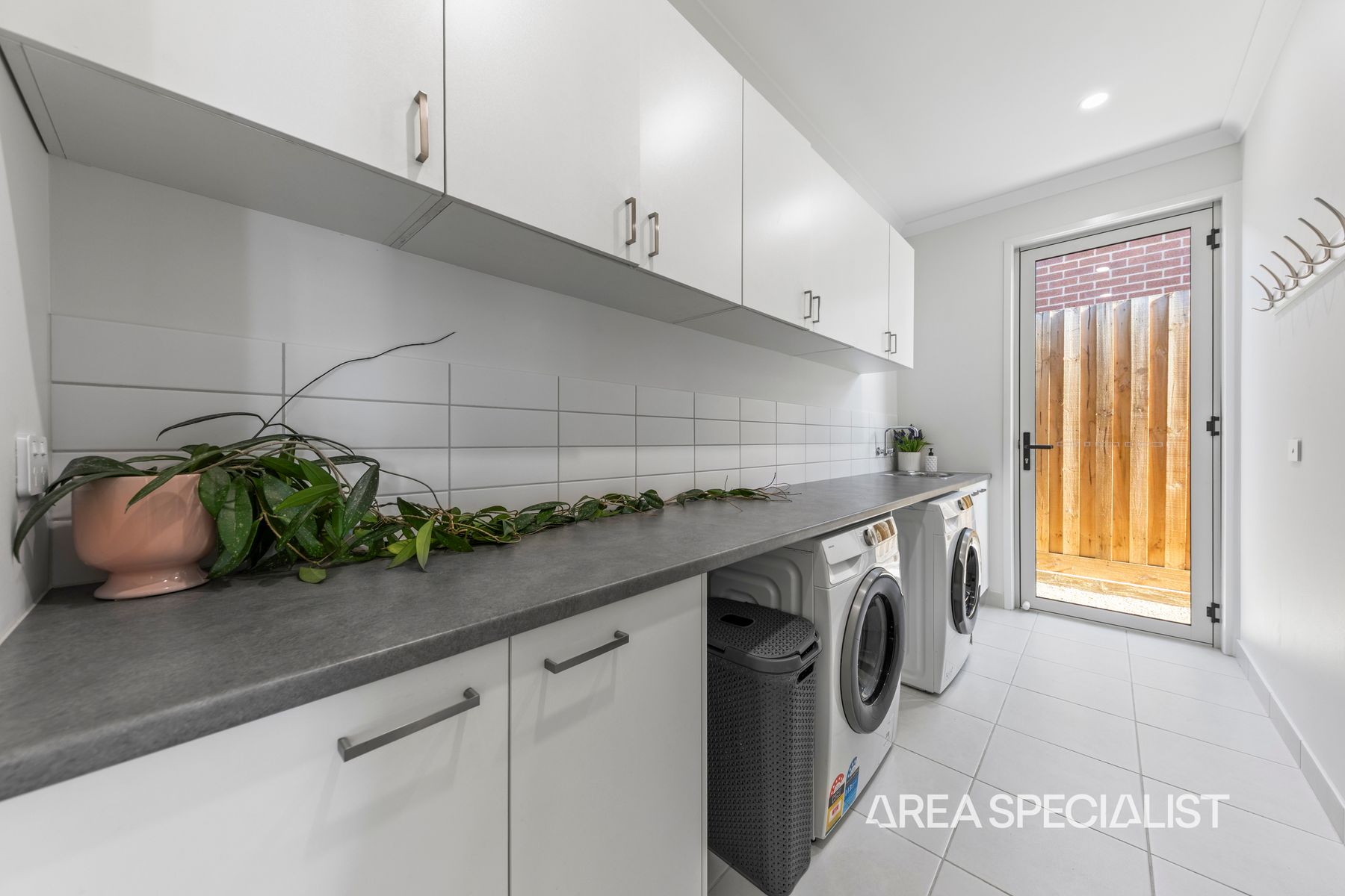 22 Tramway Street, Warragul, Warragul - Thumbnail 7