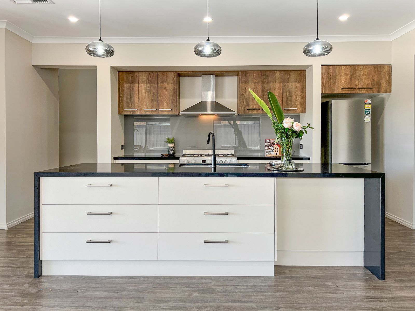 212 Sixteenth Street, Mildura VIC 3500, Mildura - Thumbnail 4