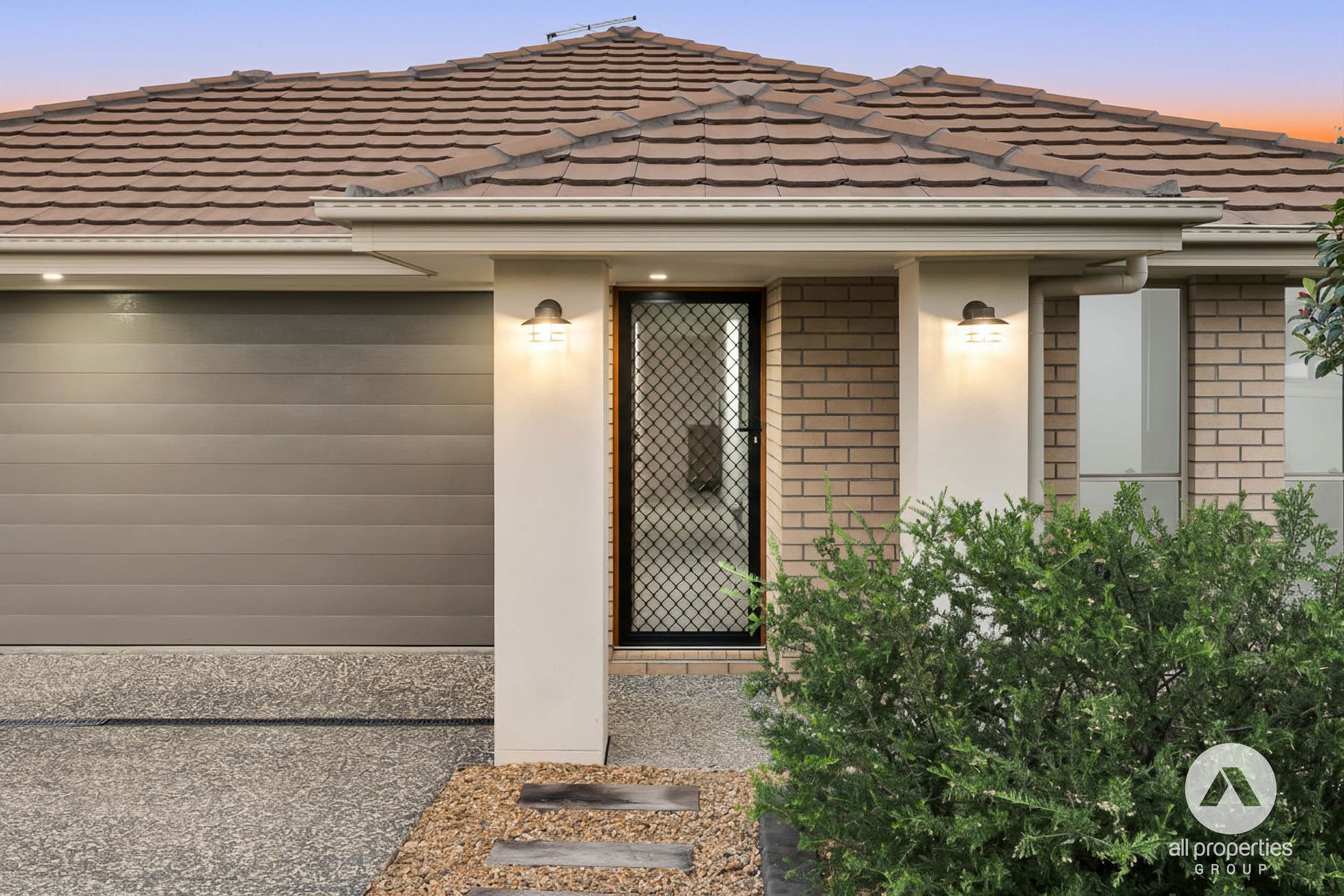 36 Phoebe Way, Gleneagle QLD 4285, Gleneagle - Thumbnail 2