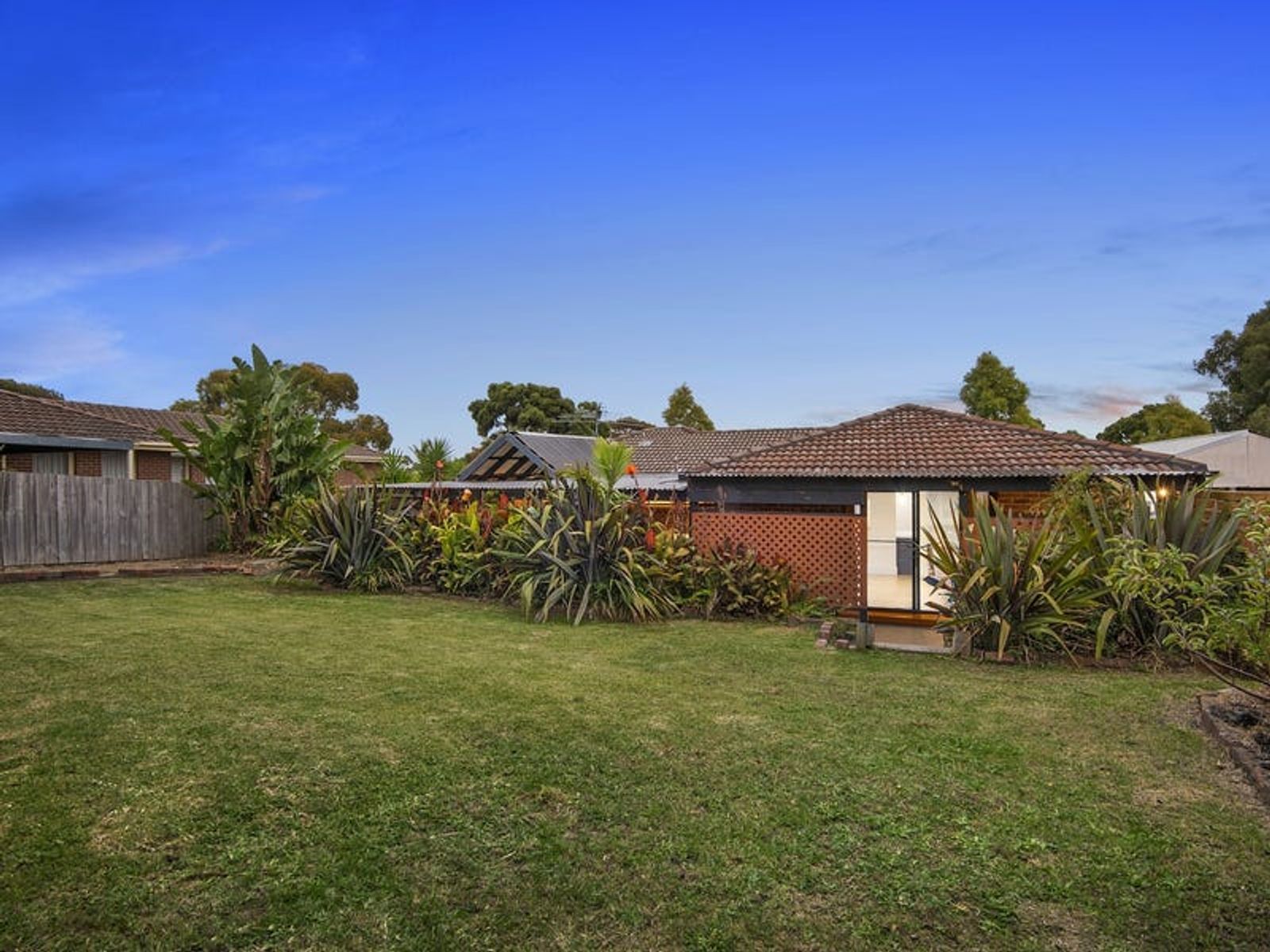 105 James Cook Drive, Endeavour Hills, VIC 3802, Endeavour Hills - Thumbnail 7