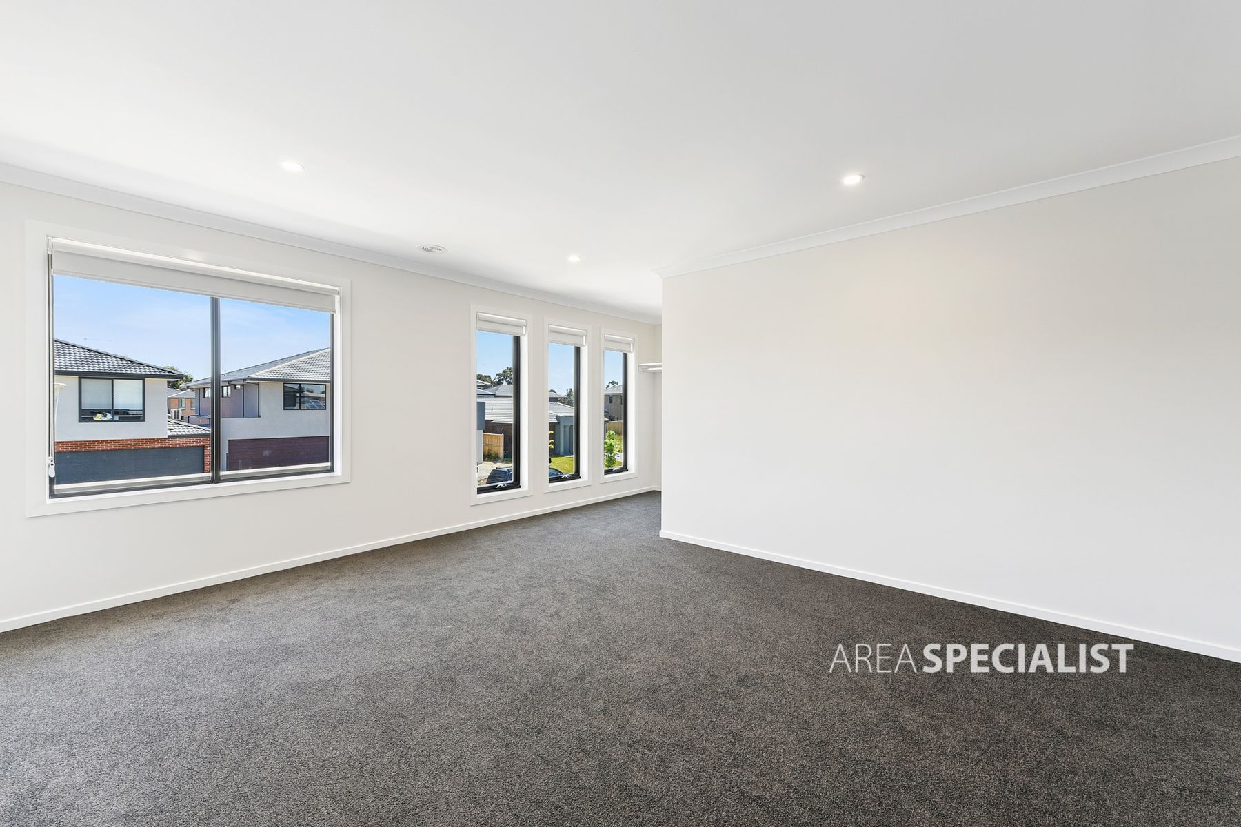 10 Corrigans Run, Keysborough, Keysborough - Thumbnail 5