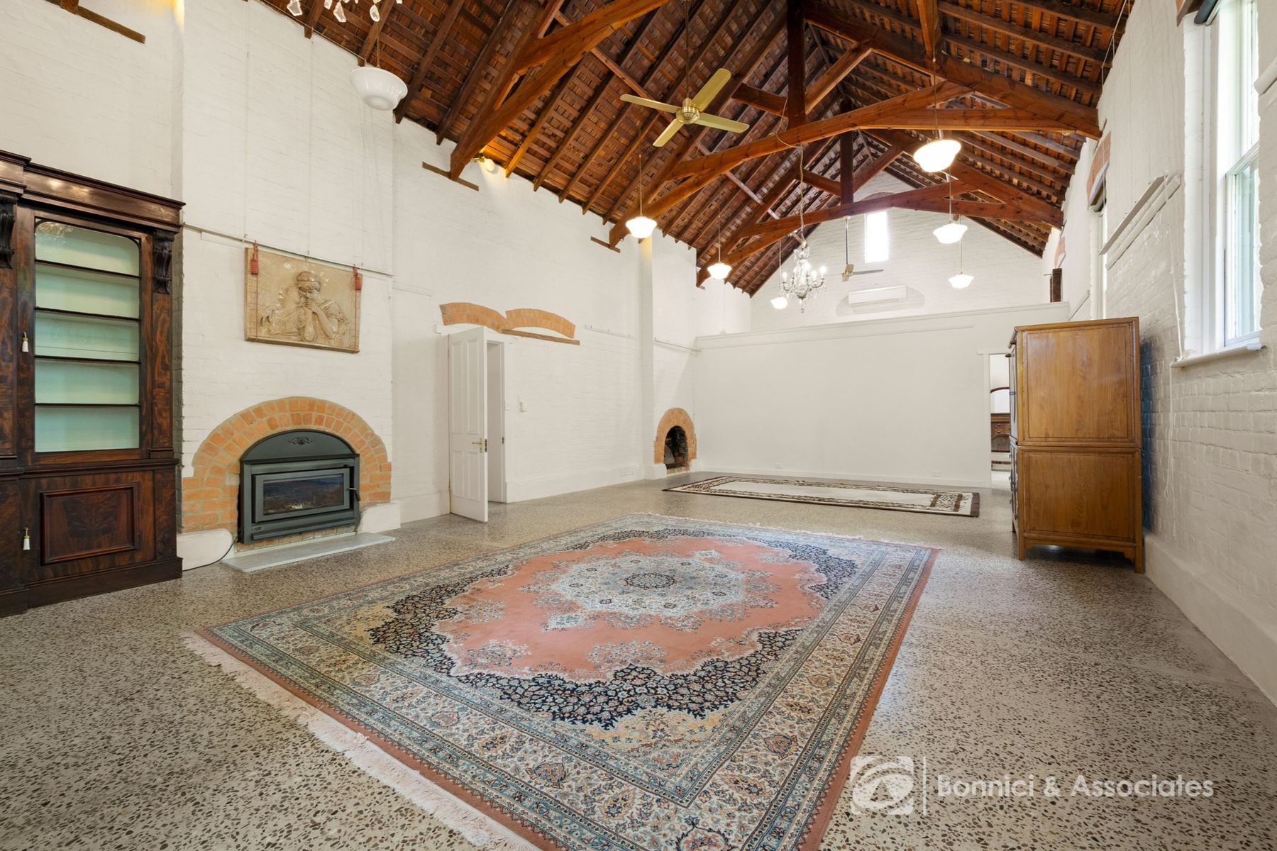 17 Loch Street, Beechworth VIC 3747, Beechworth - Thumbnail 5