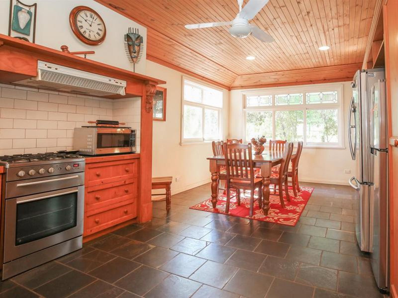 981 Irymple  Avenue, Irymple - Thumbnail 2