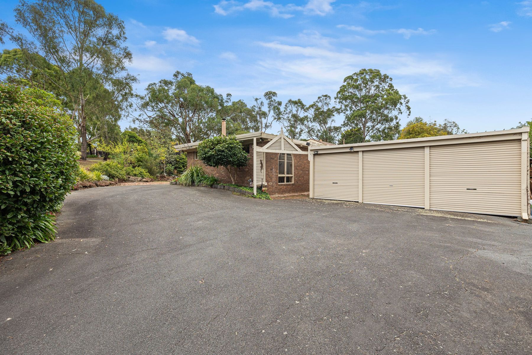 1 Murndal Drive, Donvale VIC 3111, Donvale - Thumbnail 3