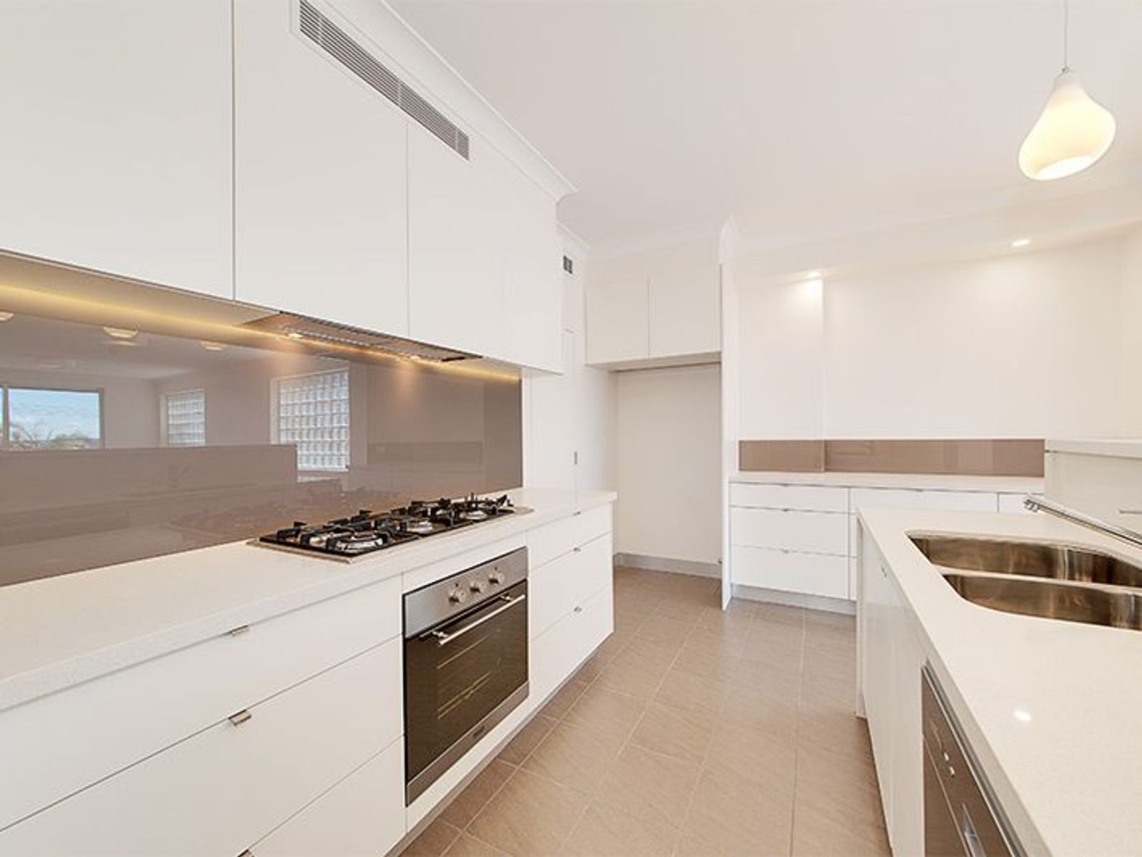 1/31 Muston Street, Mosman NSW 2088, Mosman - Thumbnail 2