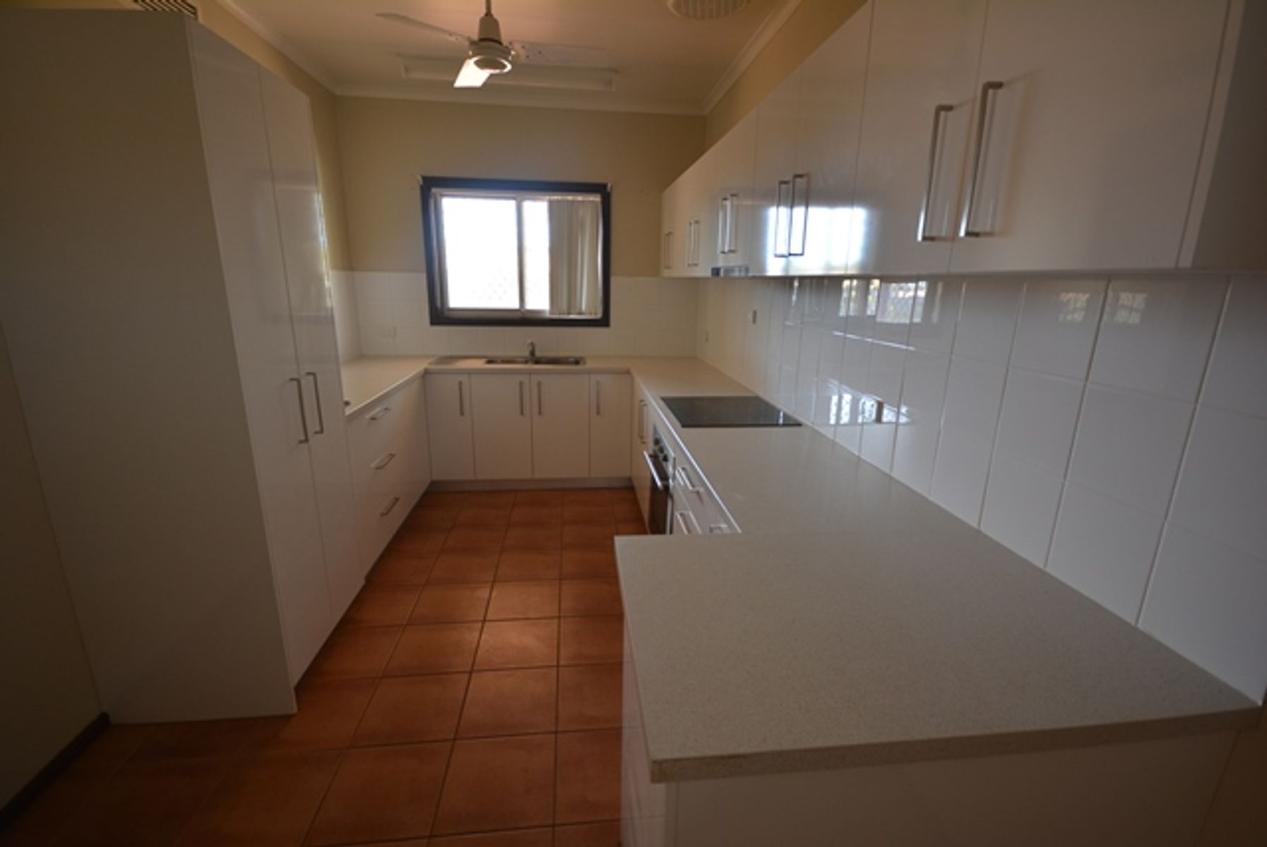 18 Steamer Avenue, South Hedland WA 6722, South Hedland - Thumbnail 3
