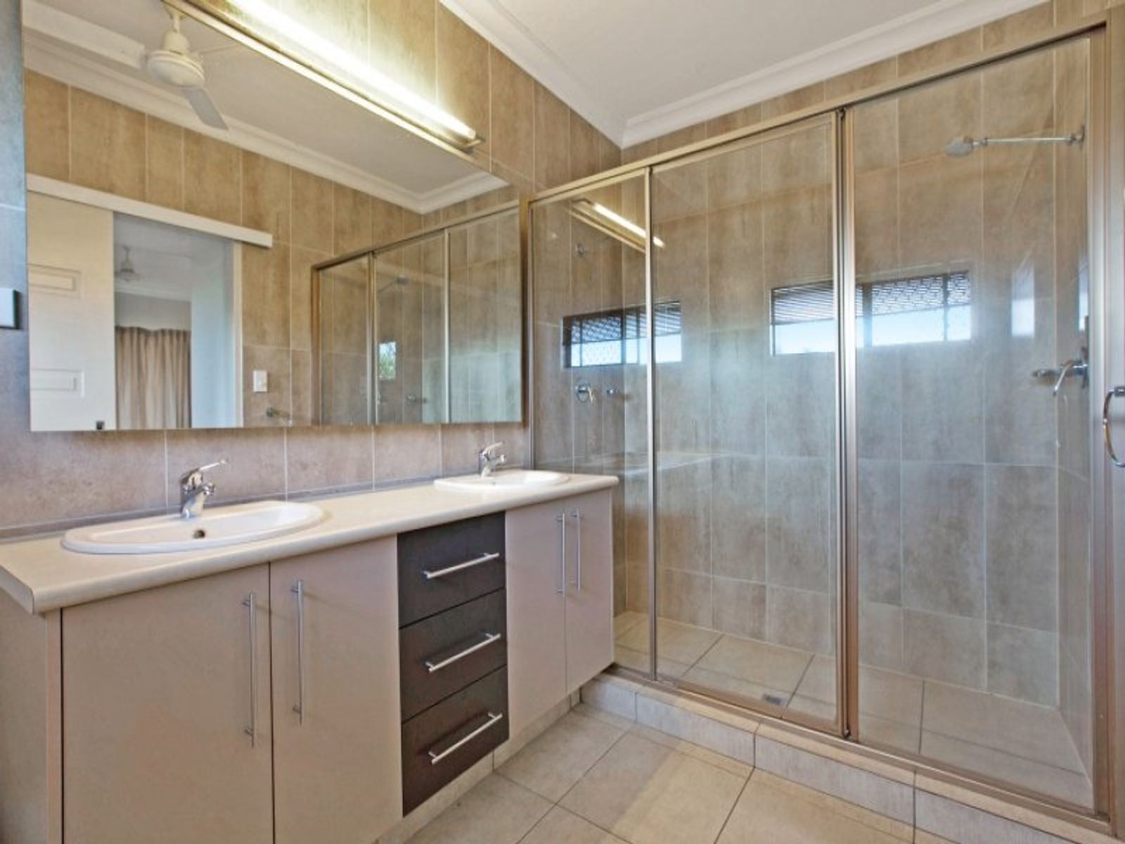 26 Crowson Close, Durack NT 0830, Durack - Thumbnail 2