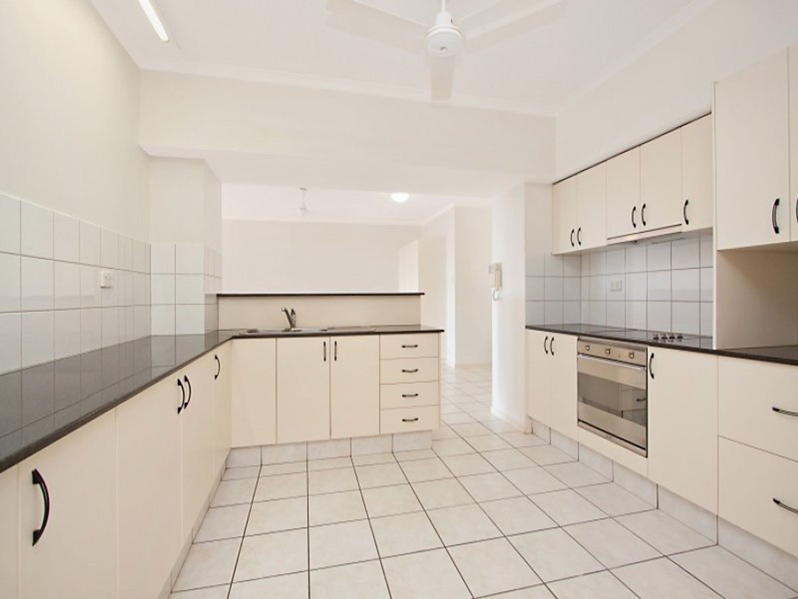 20/24 Harry Chan Avenue, Darwin City NT 0800, Darwin City - Thumbnail 5