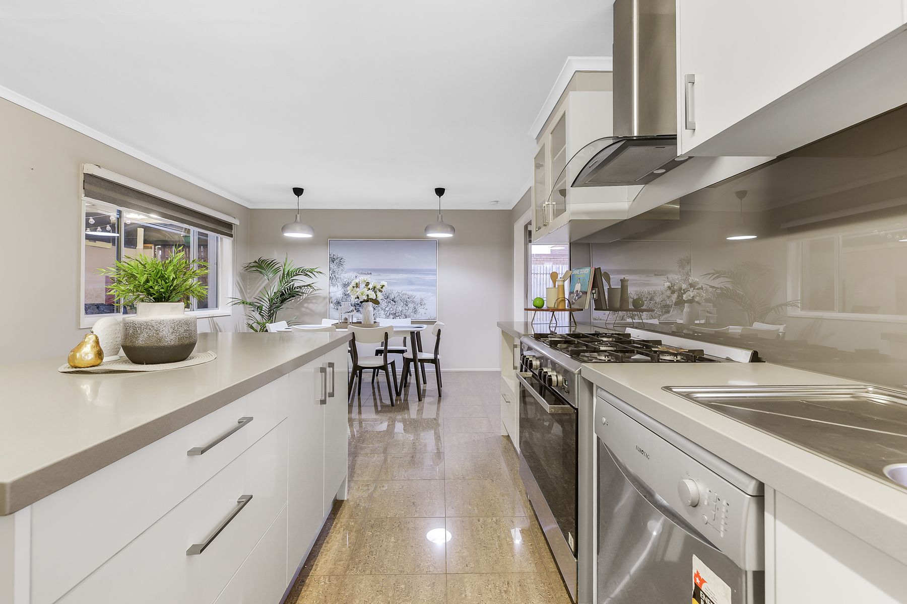 4 Bellarine Court, Keysborough, VIC 3173, Keysborough - Thumbnail 3