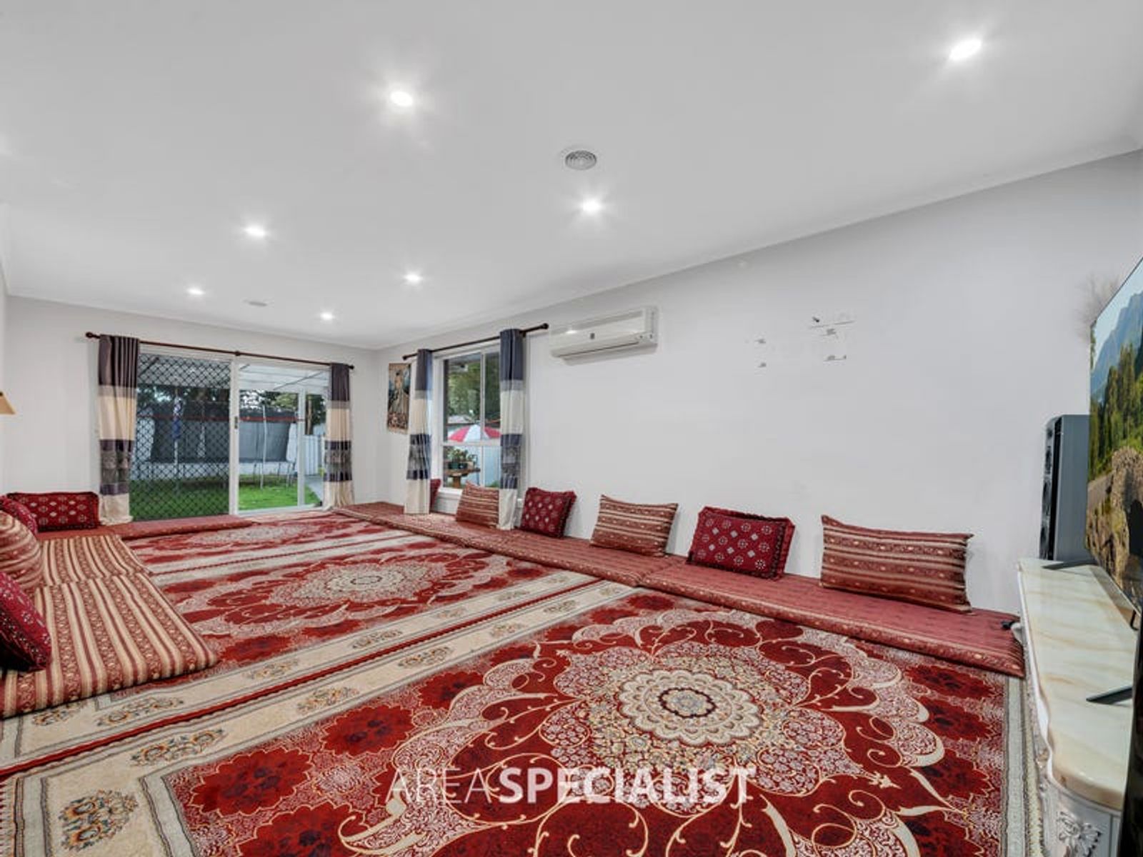 28 Edinborough Street, Hallam, VIC 3803, Hallam - Thumbnail 4