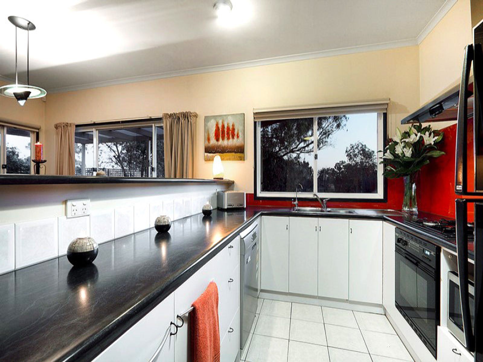 24 Branagan Drive, Aspendale Gardens, VIC 3195, Aspendale Gardens - Thumbnail 3