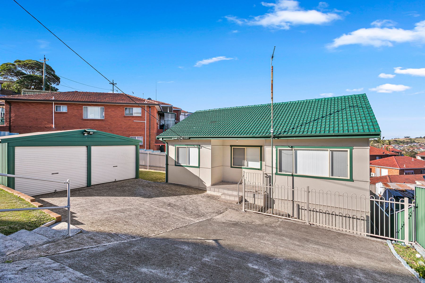 25 Second Avenue, Warrawong NSW 2502