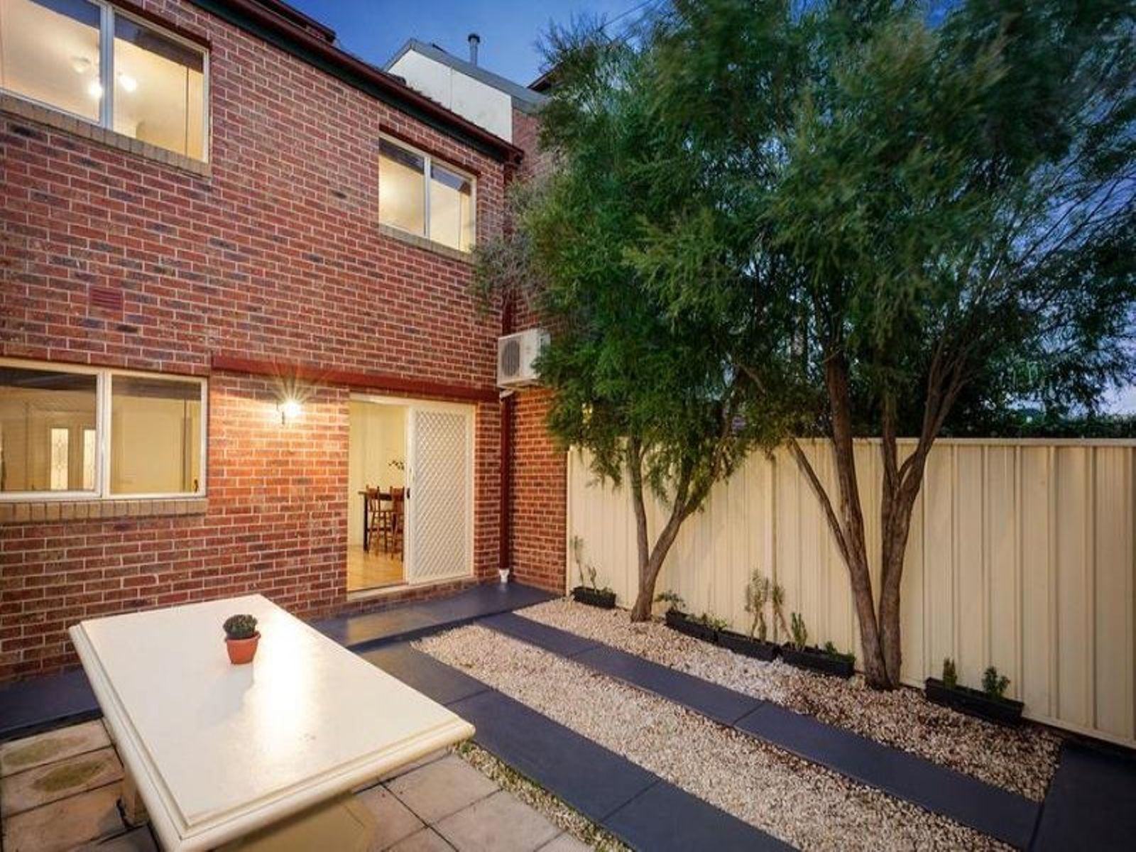 3/51 Holmes Road, Moonee Ponds - Thumbnail 3